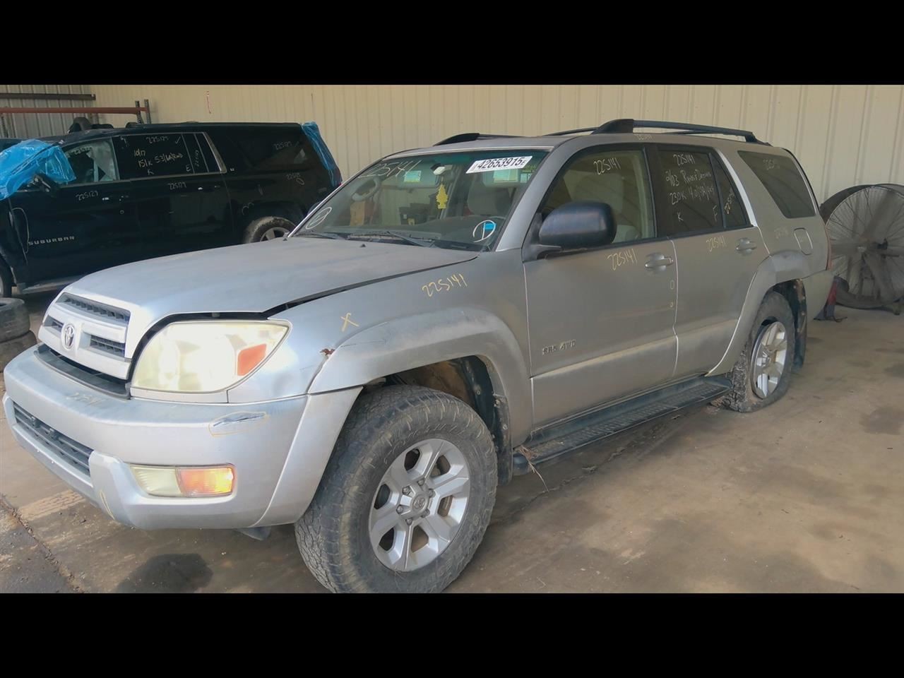 (LOCAL PICKUP ONLY) Front Bumper With Fog Lamps Smooth Fits 03-05 4 RUNNER 13041