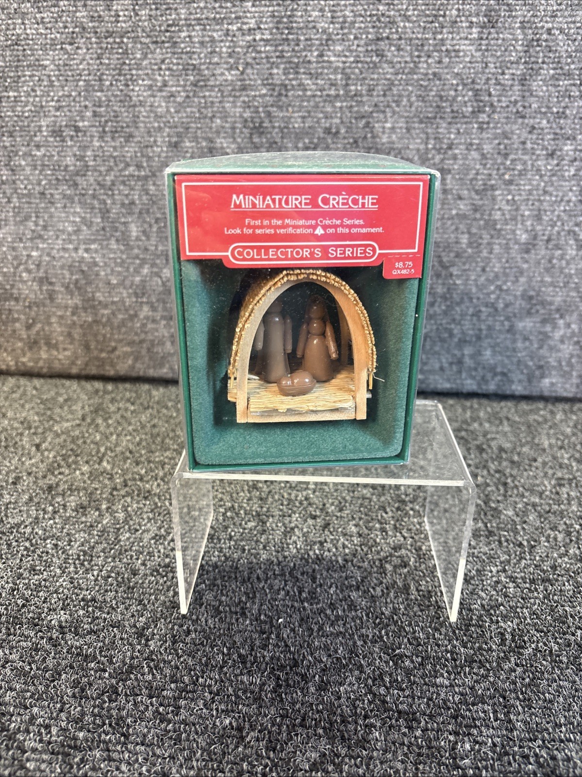 Vtg~Hallmark Miniature Creche Ornament~Collector's Series~IOB~1985 Vtg~Hallmark Miniature Creche Ornament~Collector's Series~IOB~1985