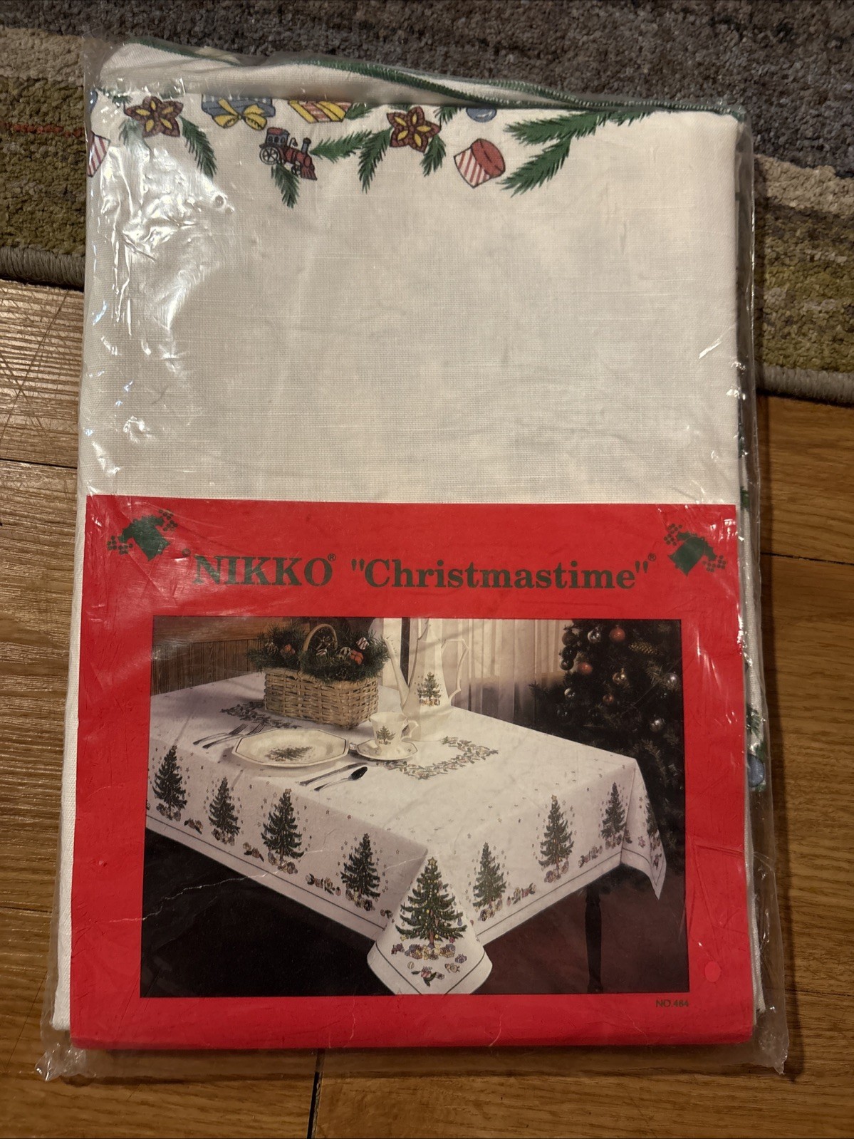 VTG Nikko Christmastime Fallani Cohn 70
