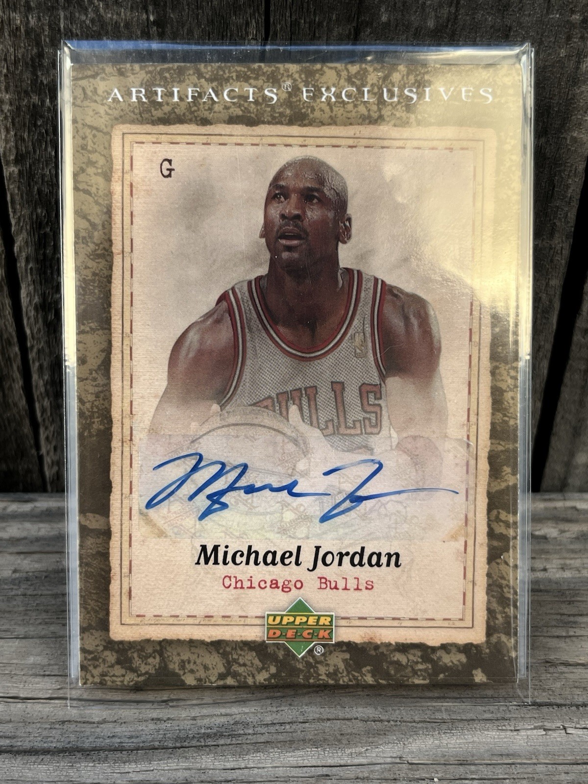Upper Deck 2007-08 Artifacts Michael Jordan #220 Bulls Auto BEAUTY GRADE IT Upper Deck 2007-08 Artifacts Michael Jordan #220 Bulls Auto BEAUTY GRADE IT