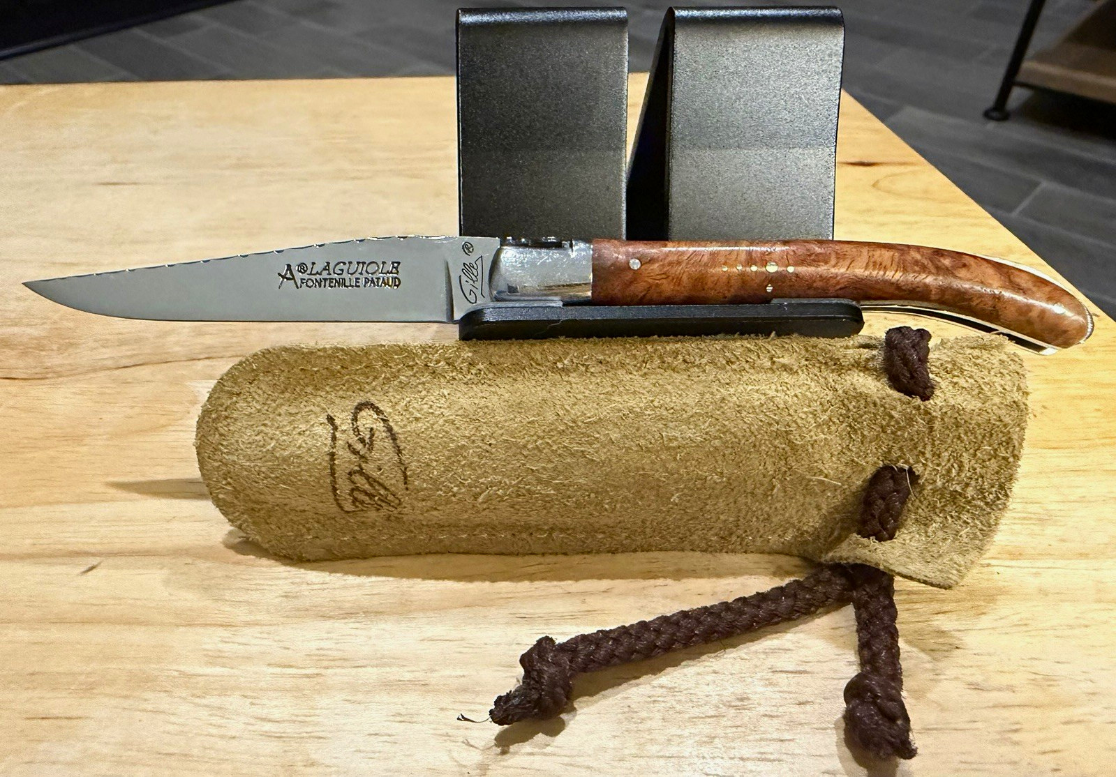 Fontenille Pataud Gilles Laguiole Folding Pocket Knife France with Sheath Fontenille Pataud Gilles Laguiole Folding Pocket Knife France with Sheath