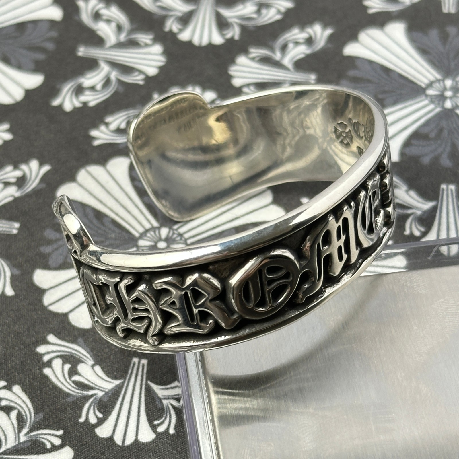 Chrome Hearts Vintage Silver Big Scroll Label Motif Cuff Bracelet