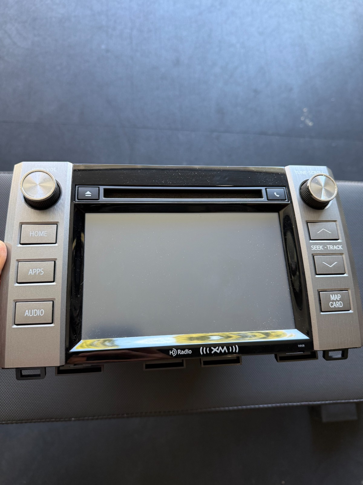 14-19 Toyota Tundra GPS NAV XM Radio Touch Screen (86100-0C201) OEM Tested