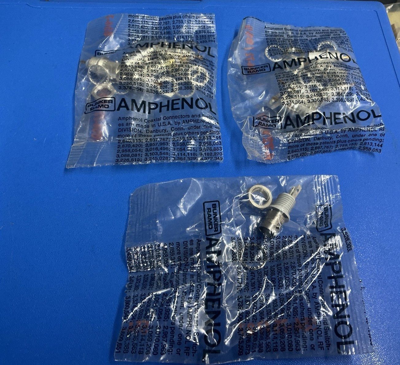 Pair  Amphenol 554-72/859 bag (5 Units p/bag) coaxial connector plus One 31-10