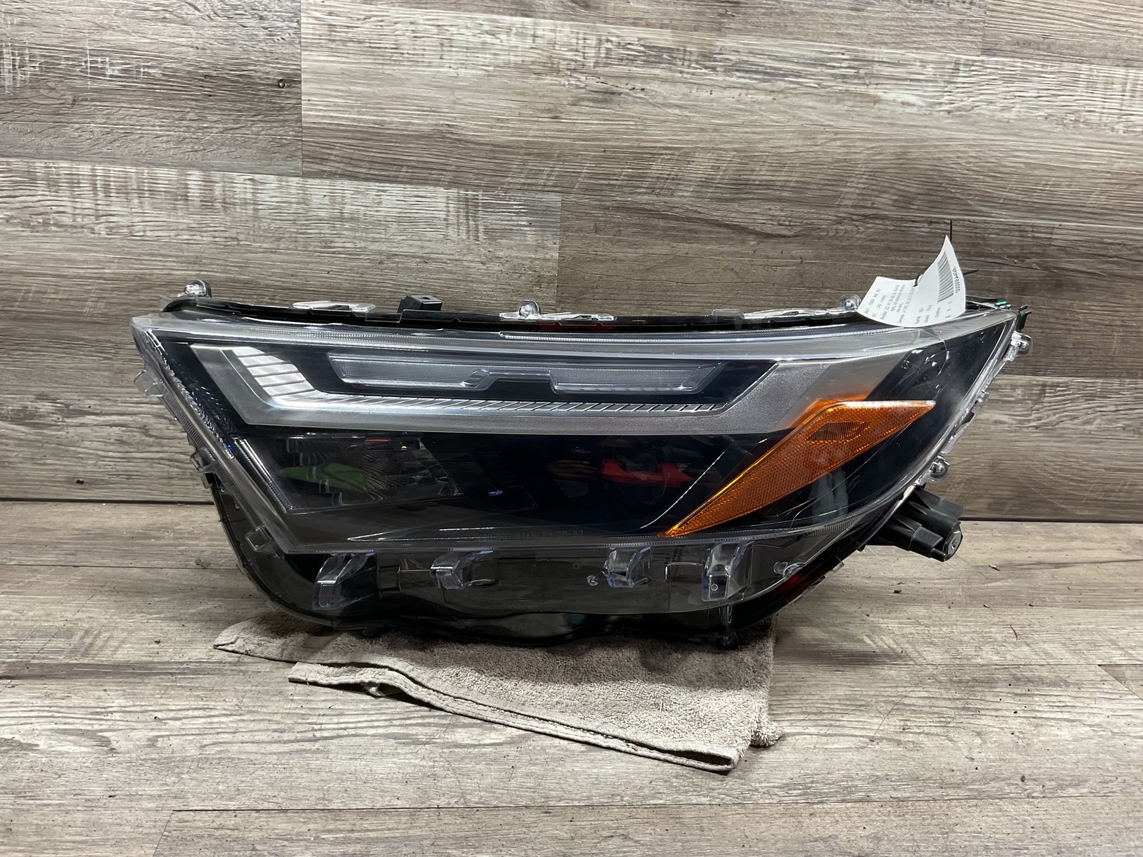 USED - 2022-2025 Toyota RAV4 L Headlamp LED - OEM