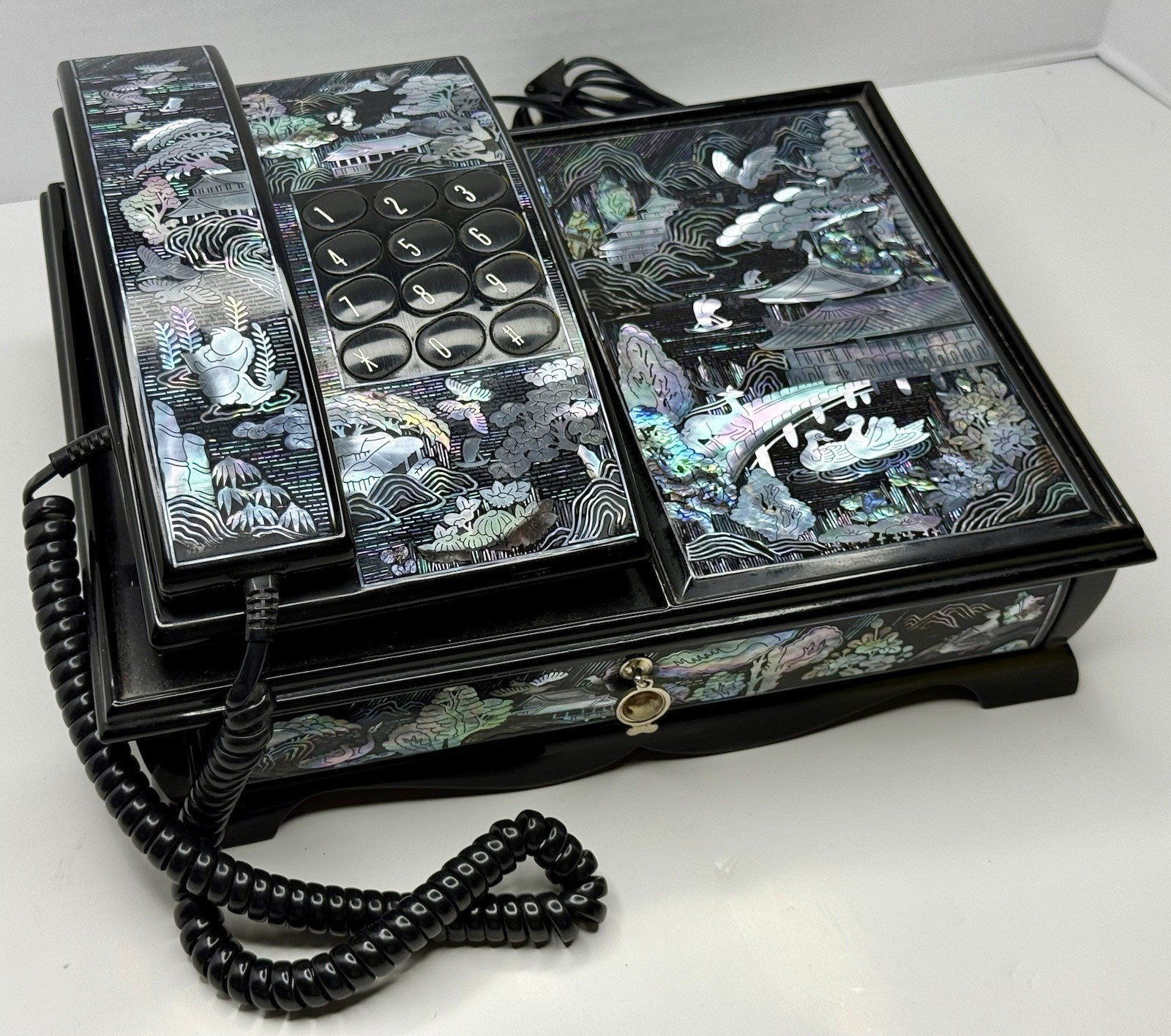 Vintage 1980’s Goldstar Korean Land Line Phone Mother Of Pearl Telephone Drawer