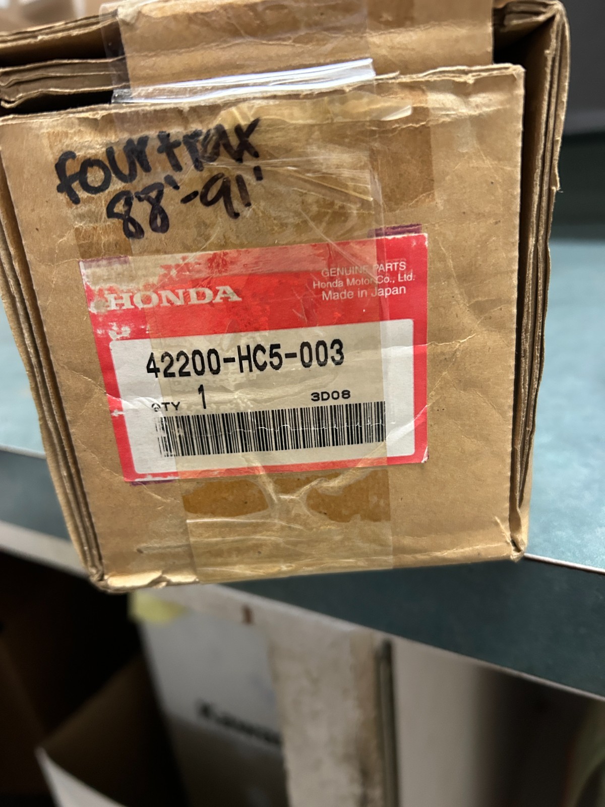 Honda 42200-HC5-003 OEM Right Front CV Axle TRX300FW FourTrax 300 4x4 NOS