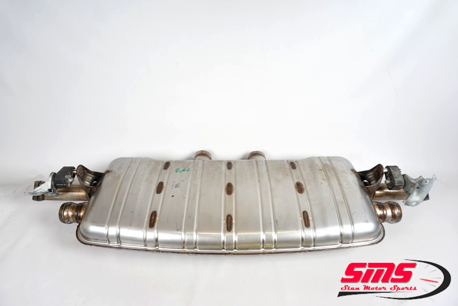 15-18 Porsche Cayenne 958 S GTS Quad Exhaust Mufflers Assembly OEM