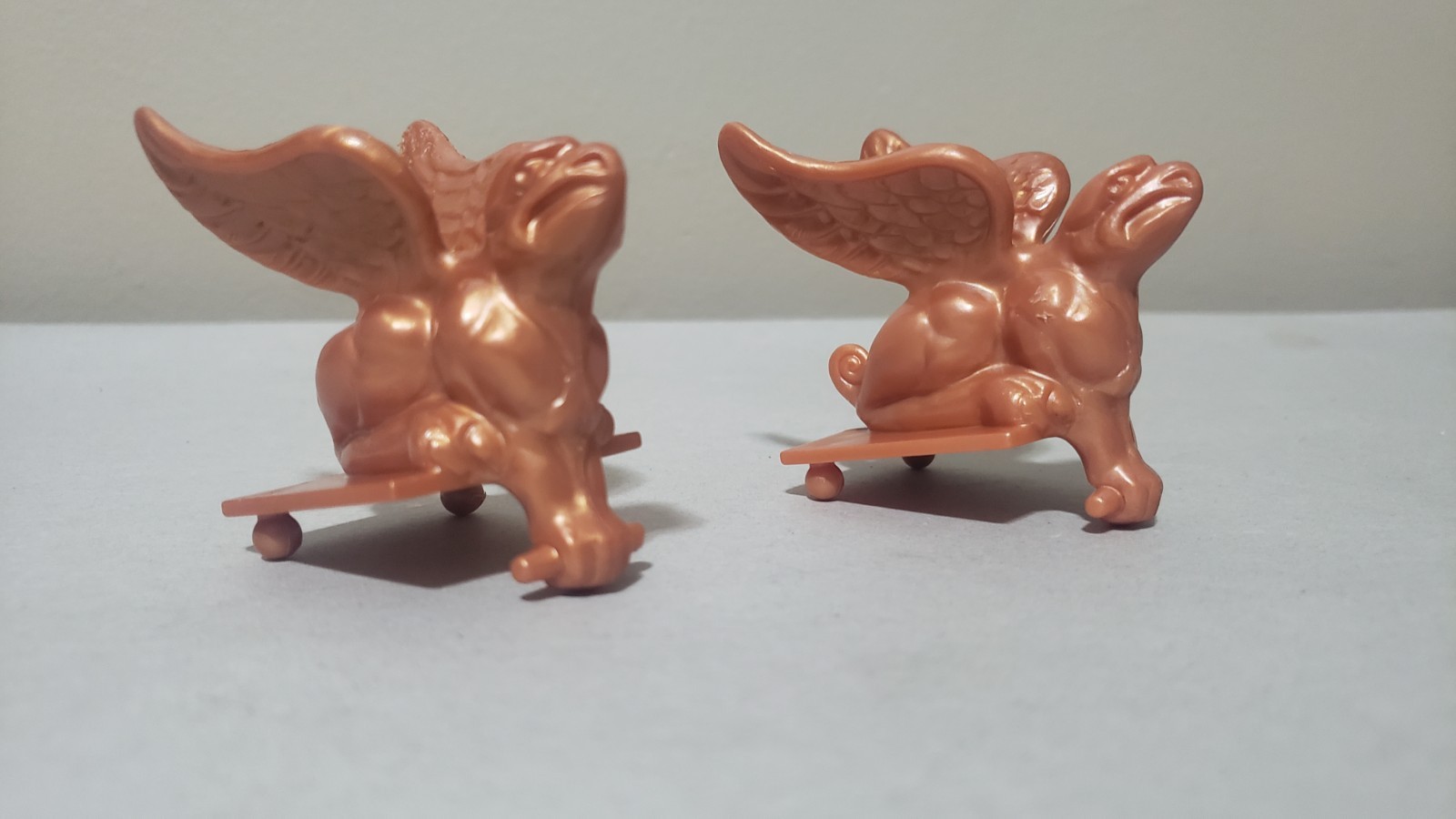 1986 Mattel Masters of the Universe MOTU Eternia Playset Pair of Gold Gargoyles 1986 Mattel Masters of the Universe MOTU Eternia Playset Pair of Gold Gargoyles