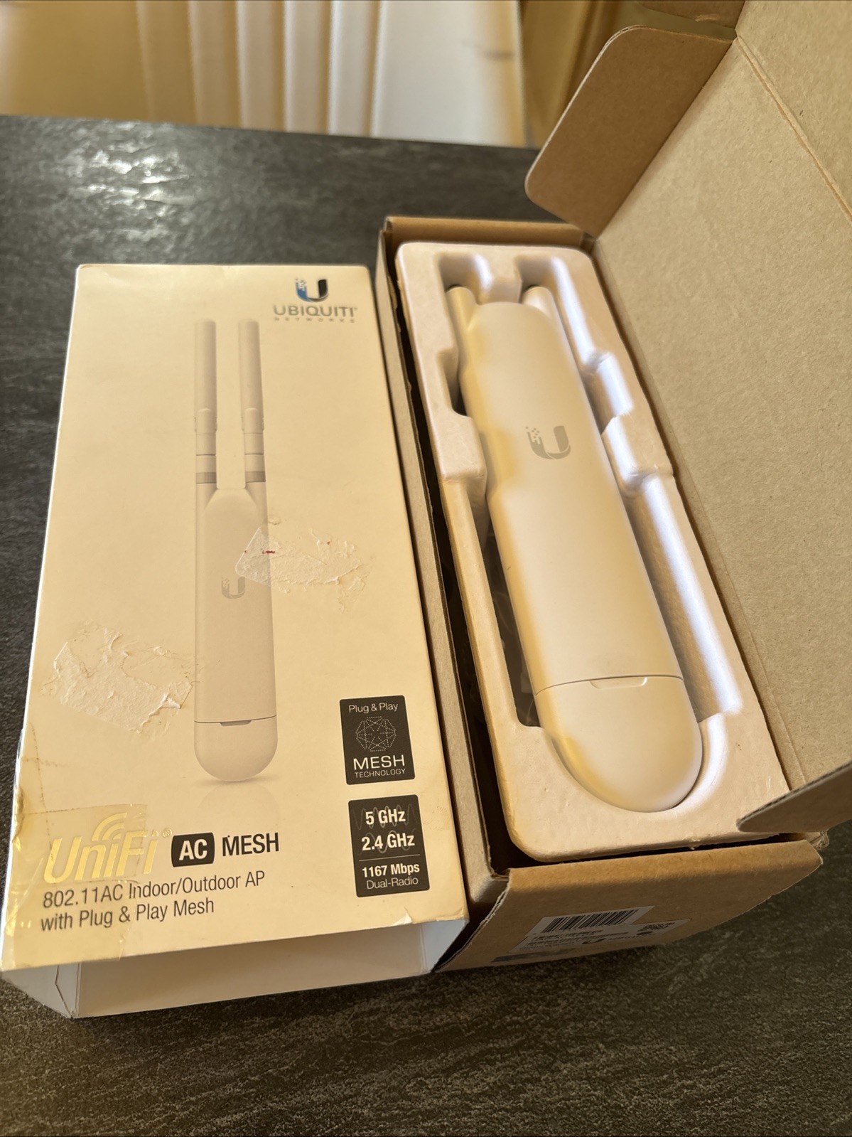 Ubiquiti Networks UniFi AC Mesh Network Access Point - UAP-AC-M-US LOC BB Ubiquiti Networks UniFi AC Mesh Network Access Point - UAP-AC-M-US LOC BB