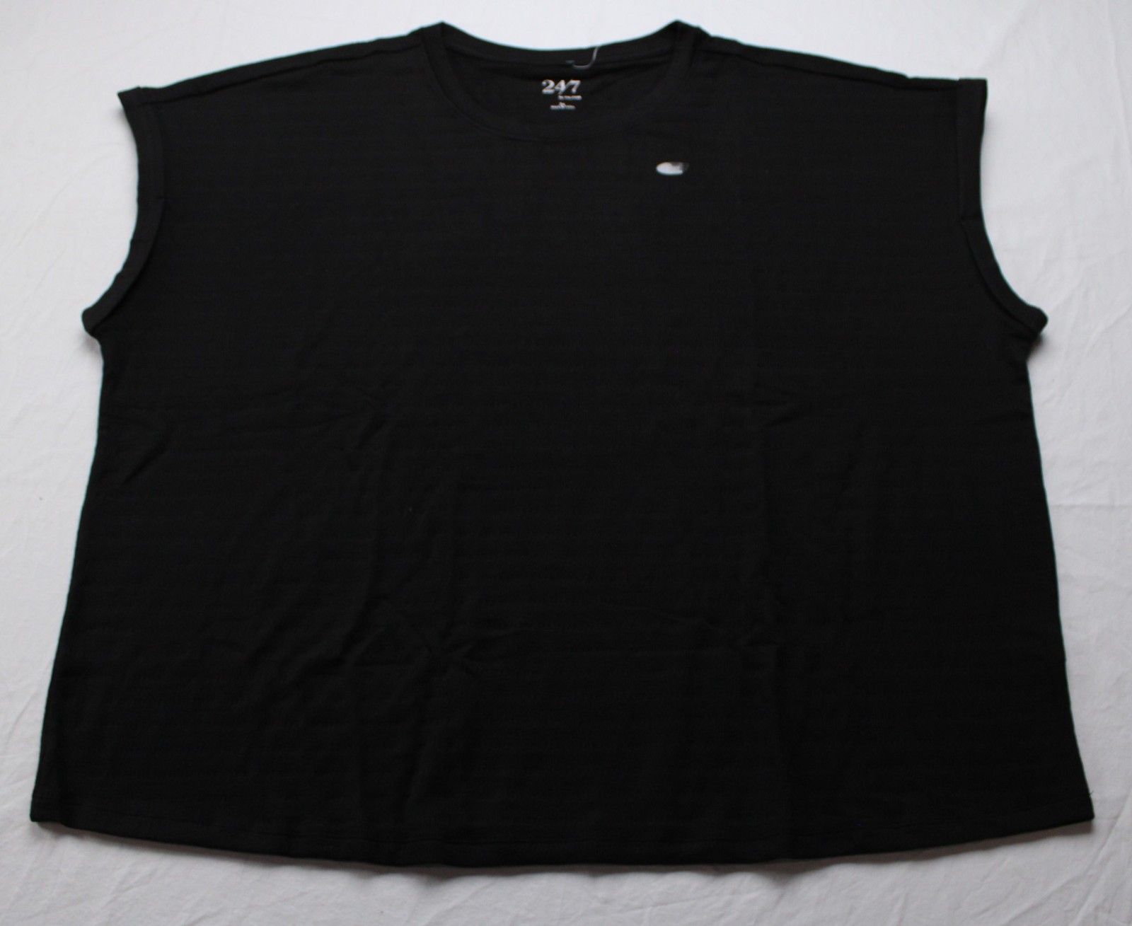 Maurices Women\'s Plus Size 24/7 Textured Clara Tee Shirt BL1 Black Size 3X NWT Maurices Women\'s Plus Size 24/7 Textured Clara Tee Shirt BL1 Black Size 3X NWT