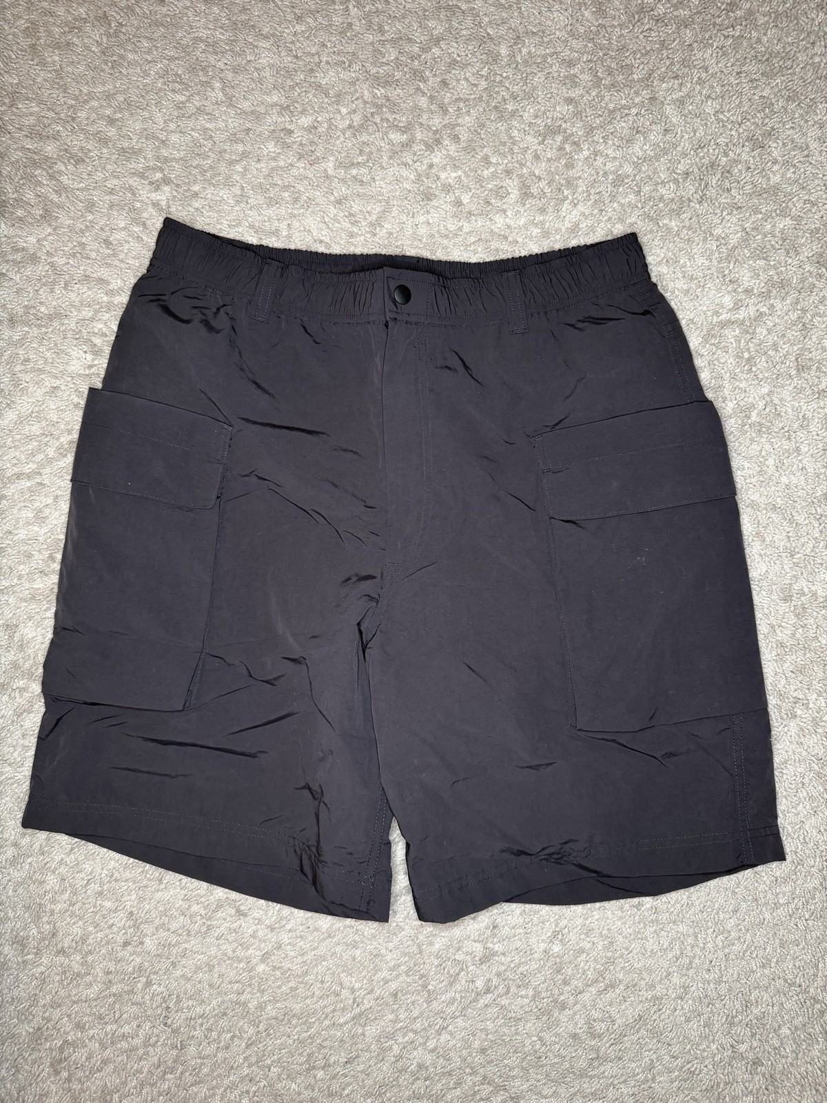 Uniqlo U Parachute Cargo Shorts Mens L Black Elastic Waist Drawstring Uniqlo U Parachute Cargo Shorts Mens L Black Elastic Waist Drawstring