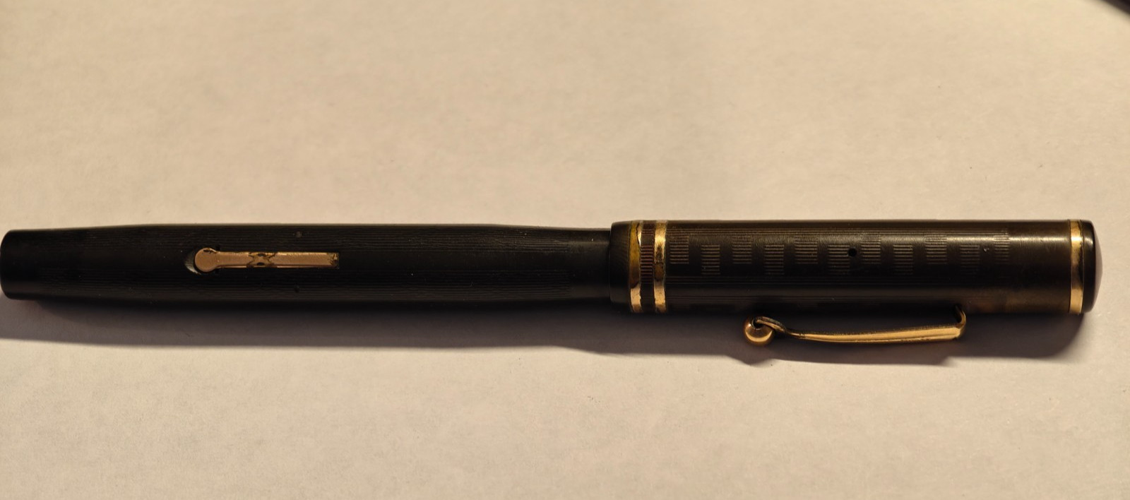 Vintage 1920s Wahl Black Chased Hard Rubber (BCHR) Lever-Filler Fountain Pen 14k
