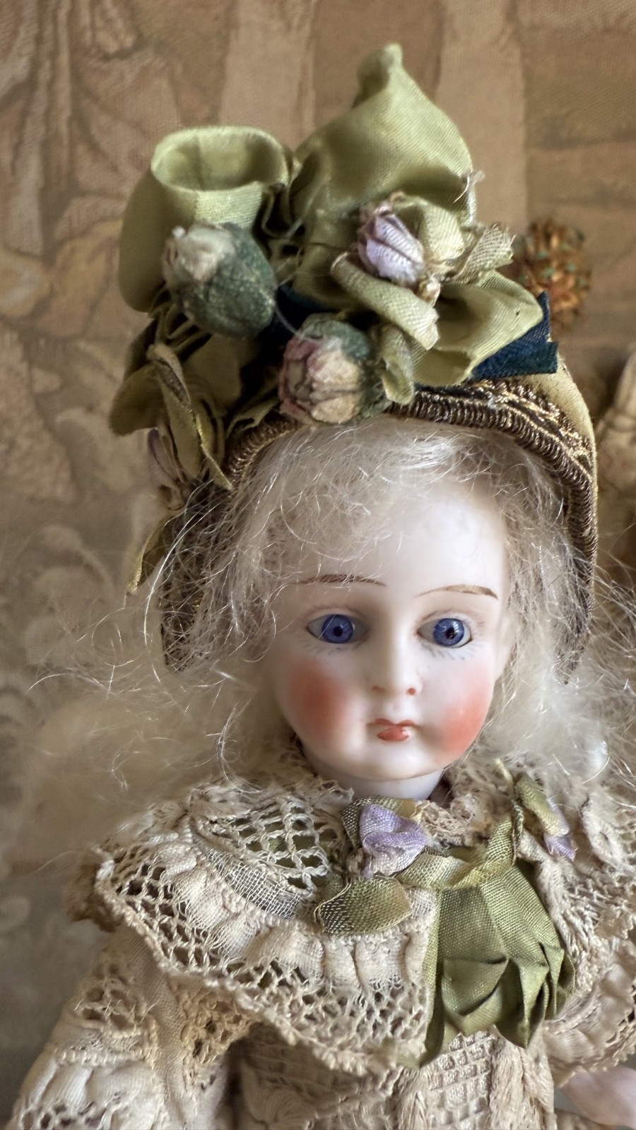 Antique French Doll Dress + Hat **** Doll size 6,5\