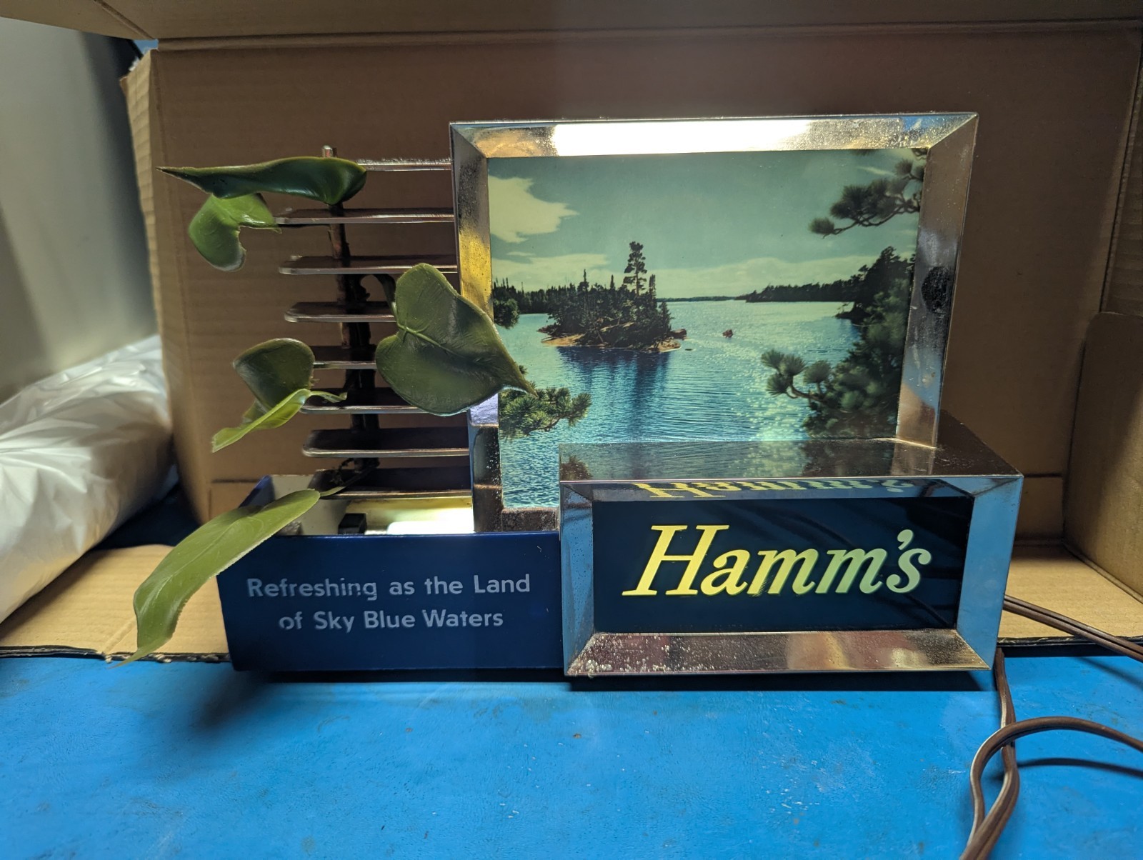 1950’s HAMM’S Beer Lighted Counter Sign Works Vintage