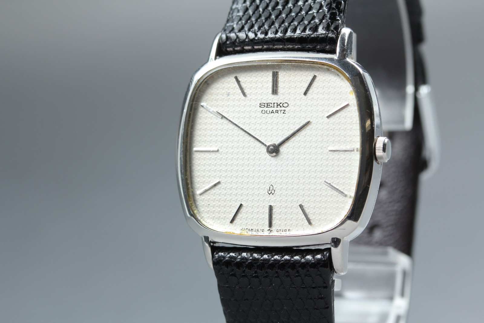 Vintage 1979 [Exc+5] SEIKO Chariot 2620-5430 sILVER dial 30mm Men\'s Quartz Watch