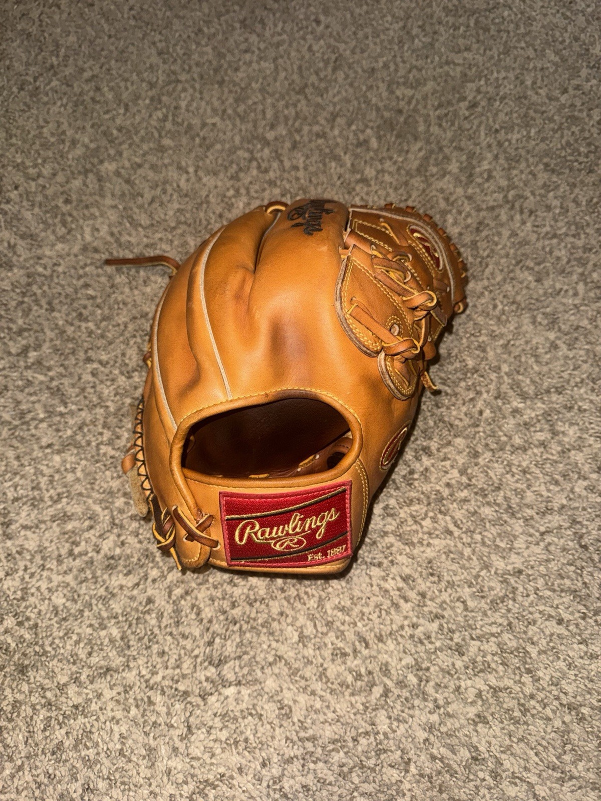 Rawlings Heart Of The Hide Horween PRO206-9HT 12\ Rawlings Heart Of The Hide Horween PRO206-9HT 12\