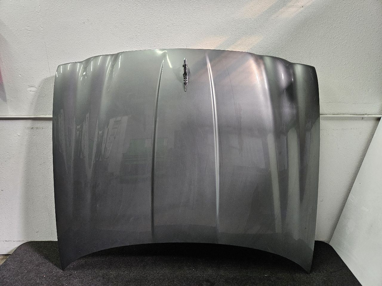 04-09 Jaguar X350 XJR VDP Front Hood Bonnet Panel Cover Exterior Genuine OEM