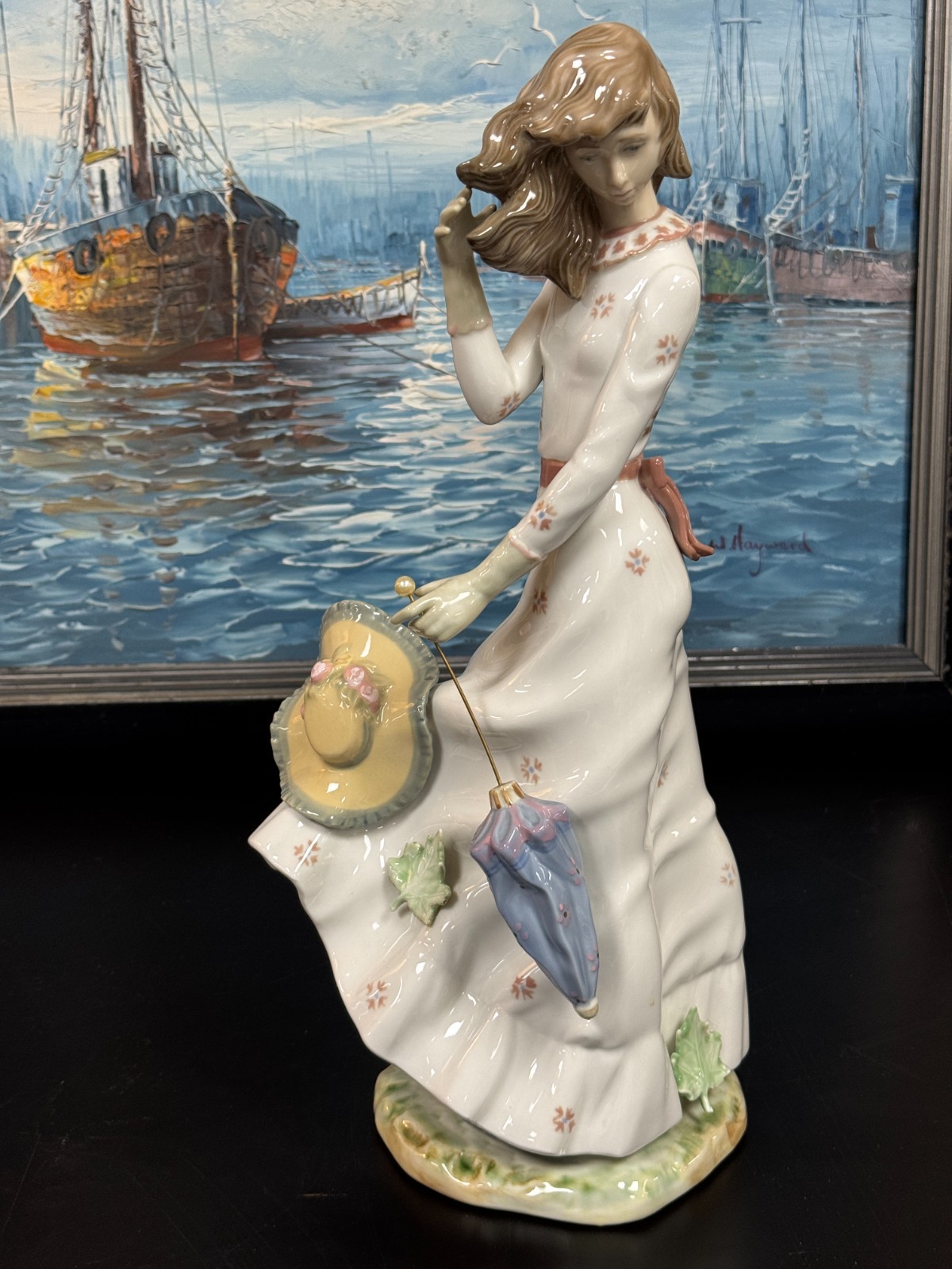 Tall figurine NAO by Lladro Autumn Windswept Made in Spain #658