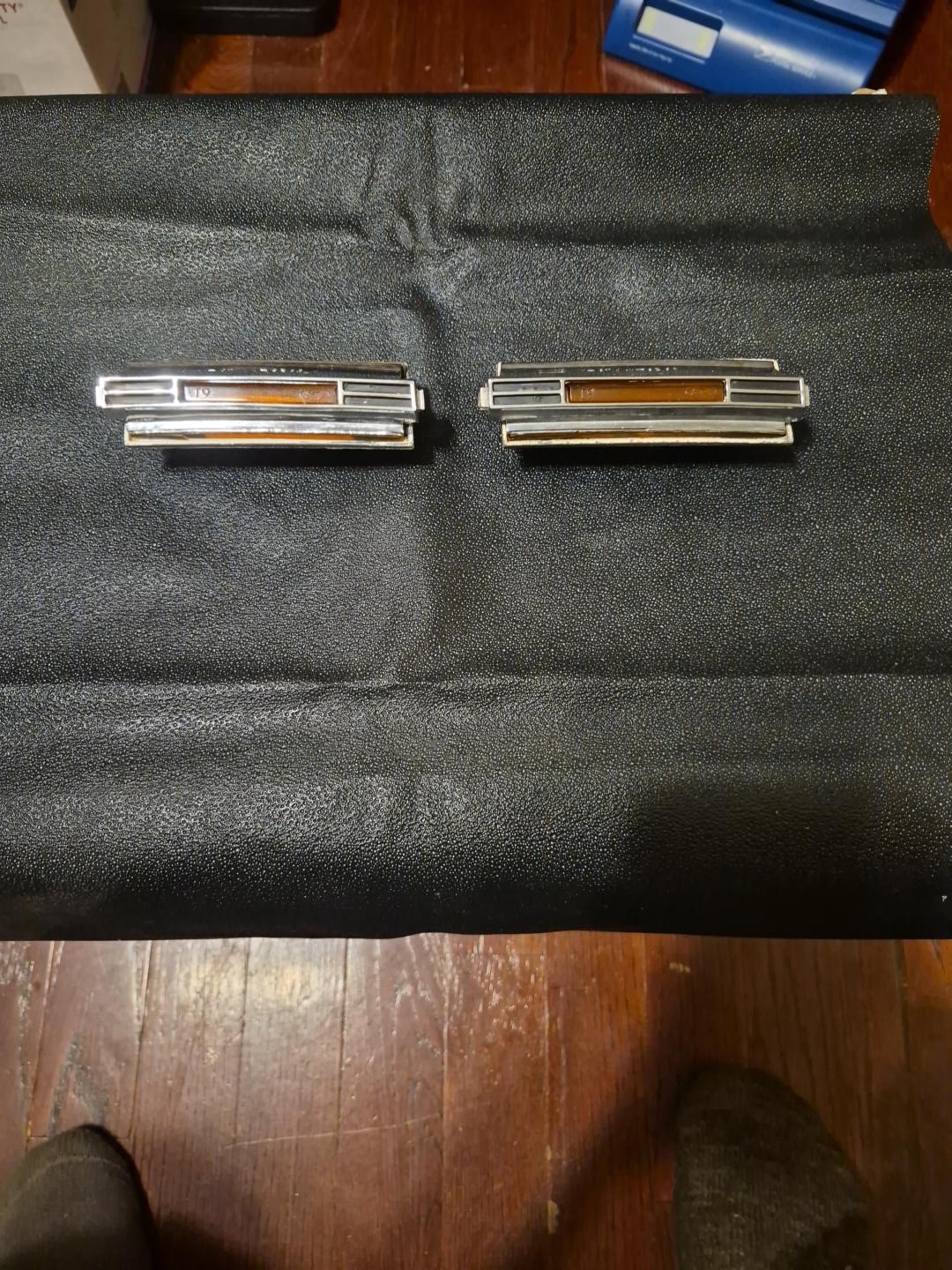 1967-1968 Ford Mustang OEM Hood Turn Signal Light Assemblies Pair LH RH Original 1967-1968 Ford Mustang OEM Hood Turn Signal Light Assemblies Pair LH RH Original