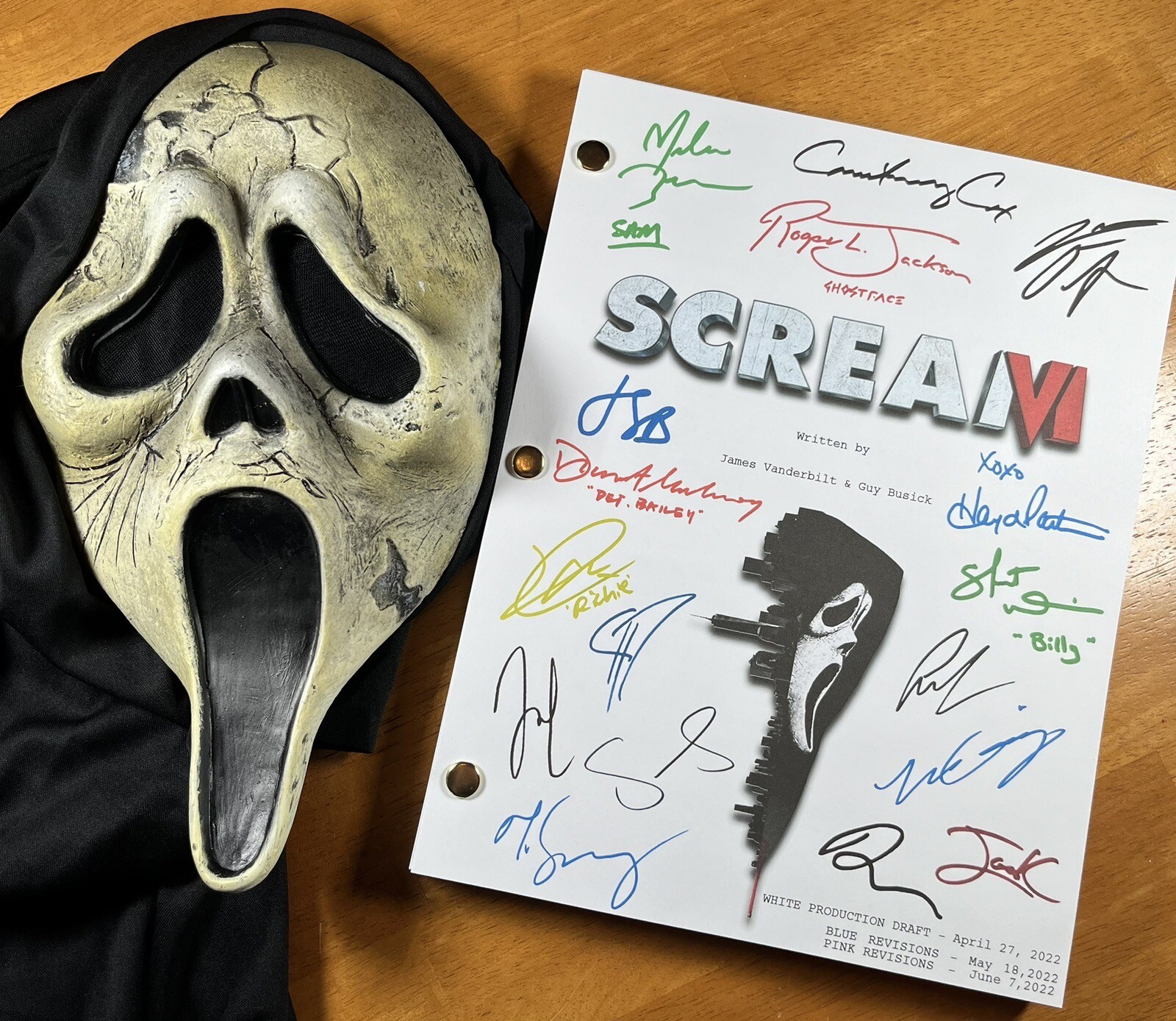 Scream VI Script Signed- Autograph Reprints- 124 Pages- Scream 6- Ghost Face