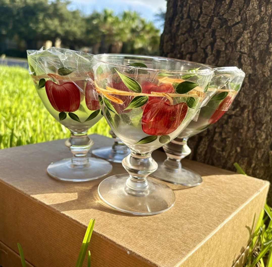 Set of 8 Clear Glass Margarita Cocktail Glasses Fruit Pattern Vintage Decor Set of 8 Clear Glass Margarita Cocktail Glasses Fruit Pattern Vintage Decor