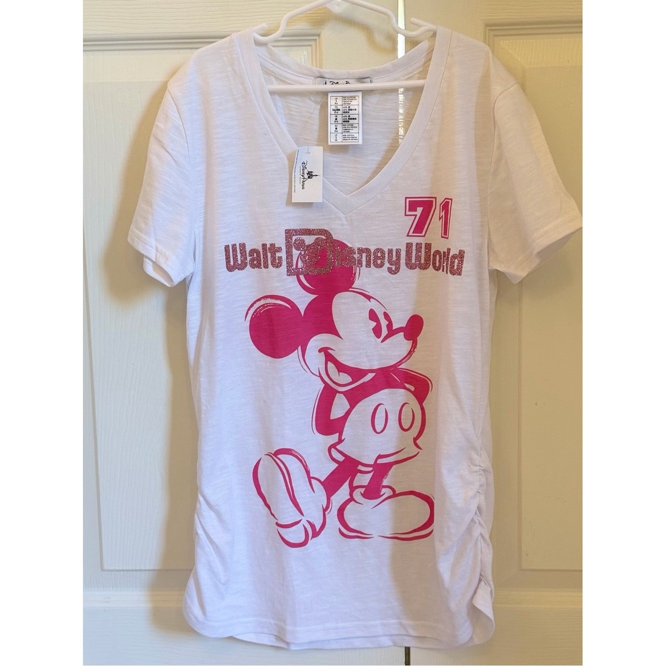 NWT Disney women\'s White Tee with Hot Pink Mickey size small