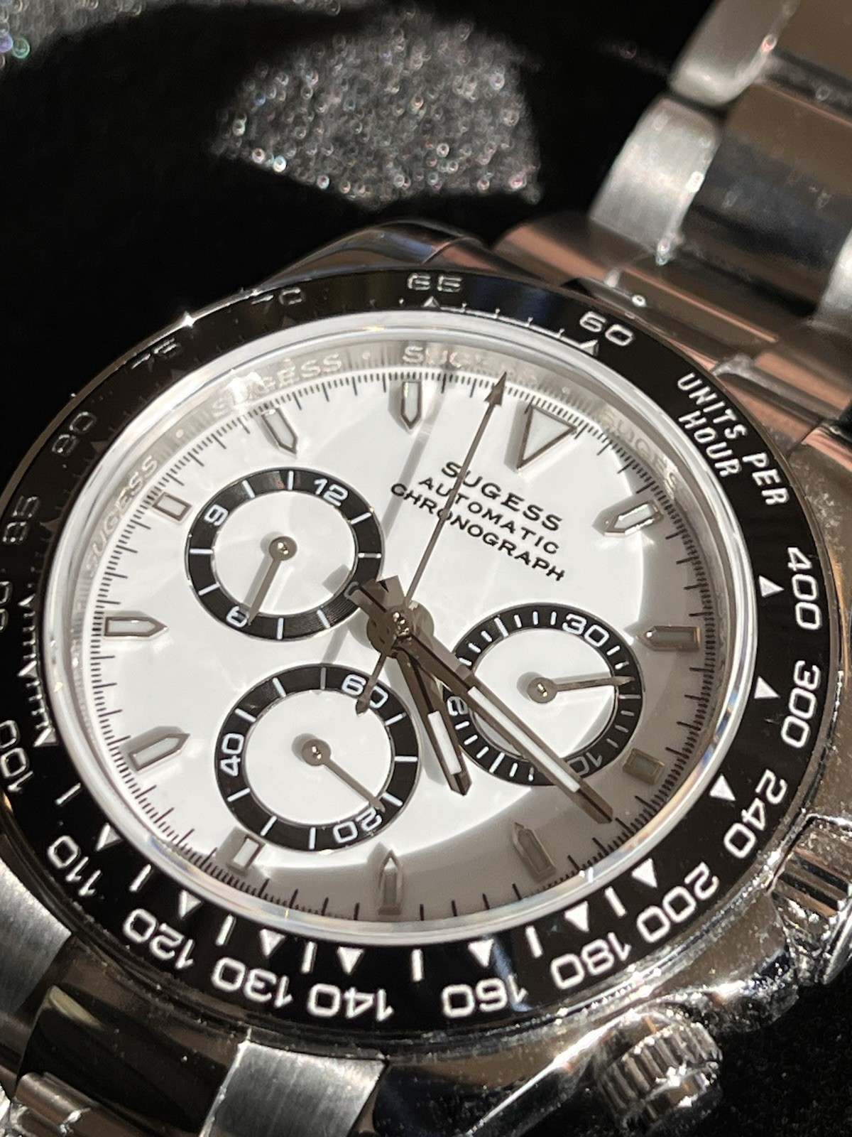 Sugess 2026 Auto Chronograph White Dial Black Tachymeter SS Bracelet Box