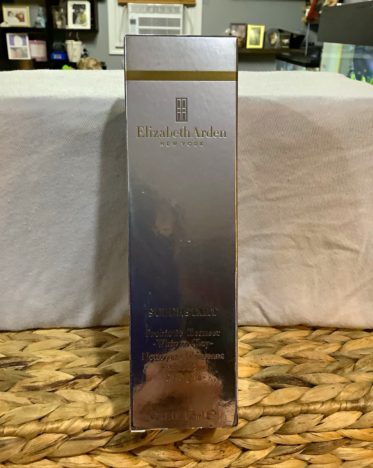 Elizabeth Arden SUPERSTART Probiotic Whip-to-Clay Mousse Face Cleanser 4.2 Elizabeth Arden SUPERSTART Probiotic Whip-to-Clay Mousse Face Cleanser 4.2