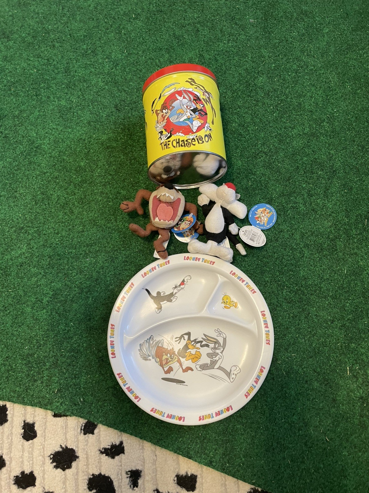 Vintage Finger Puppets Looney Tunes Starbucks Sylvester Taz tin plate lot Vintage Finger Puppets Looney Tunes Starbucks Sylvester Taz tin plate lot