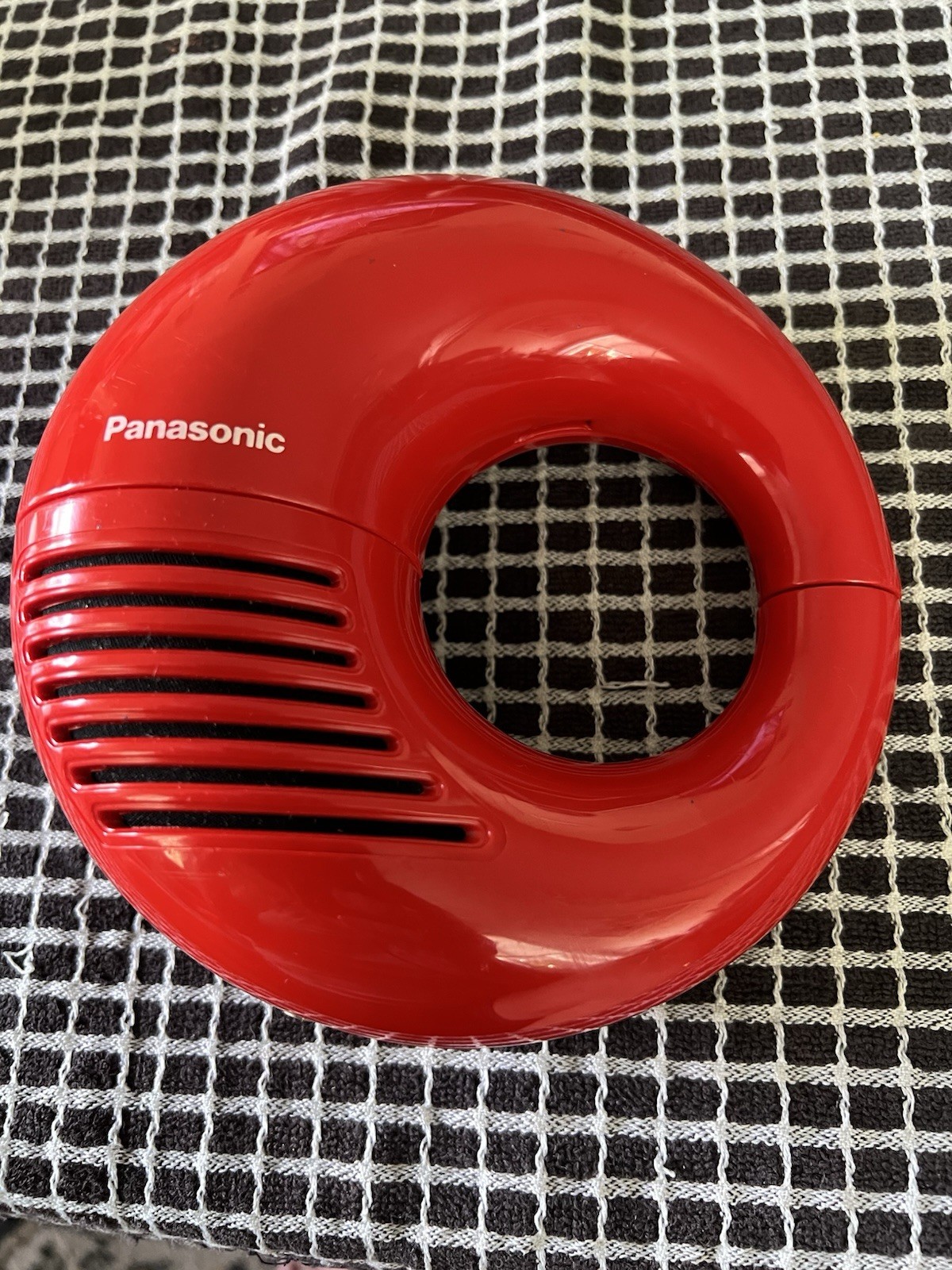 Vintage 1969  Panasonic National “Toot-A-Loop” Glossy Red AM radio Works
