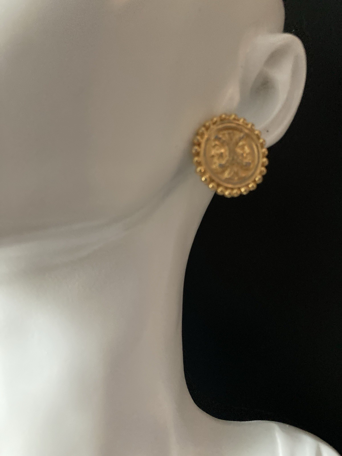 AUTHENTIC VINTGE FENDI JANUS FACE POST EARRINGS Gold ROMAN COIN ITALY