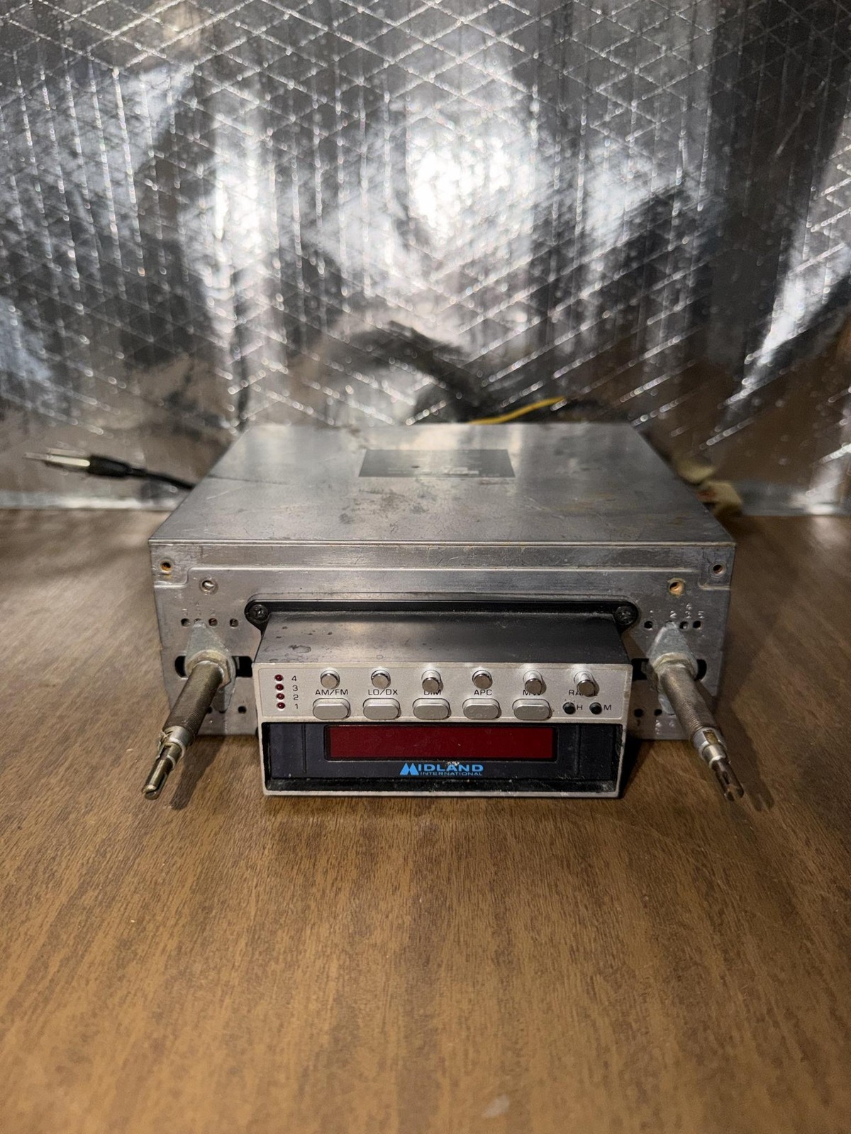Vintage Midland 67-550 8-Track Car Stereo Player Silver Japan 12V Untested READ