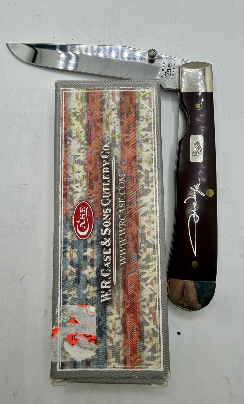 Case 7495 John Wayne Trapperlock Smooth Brown Synthetic 4154LSS Pattern NIB