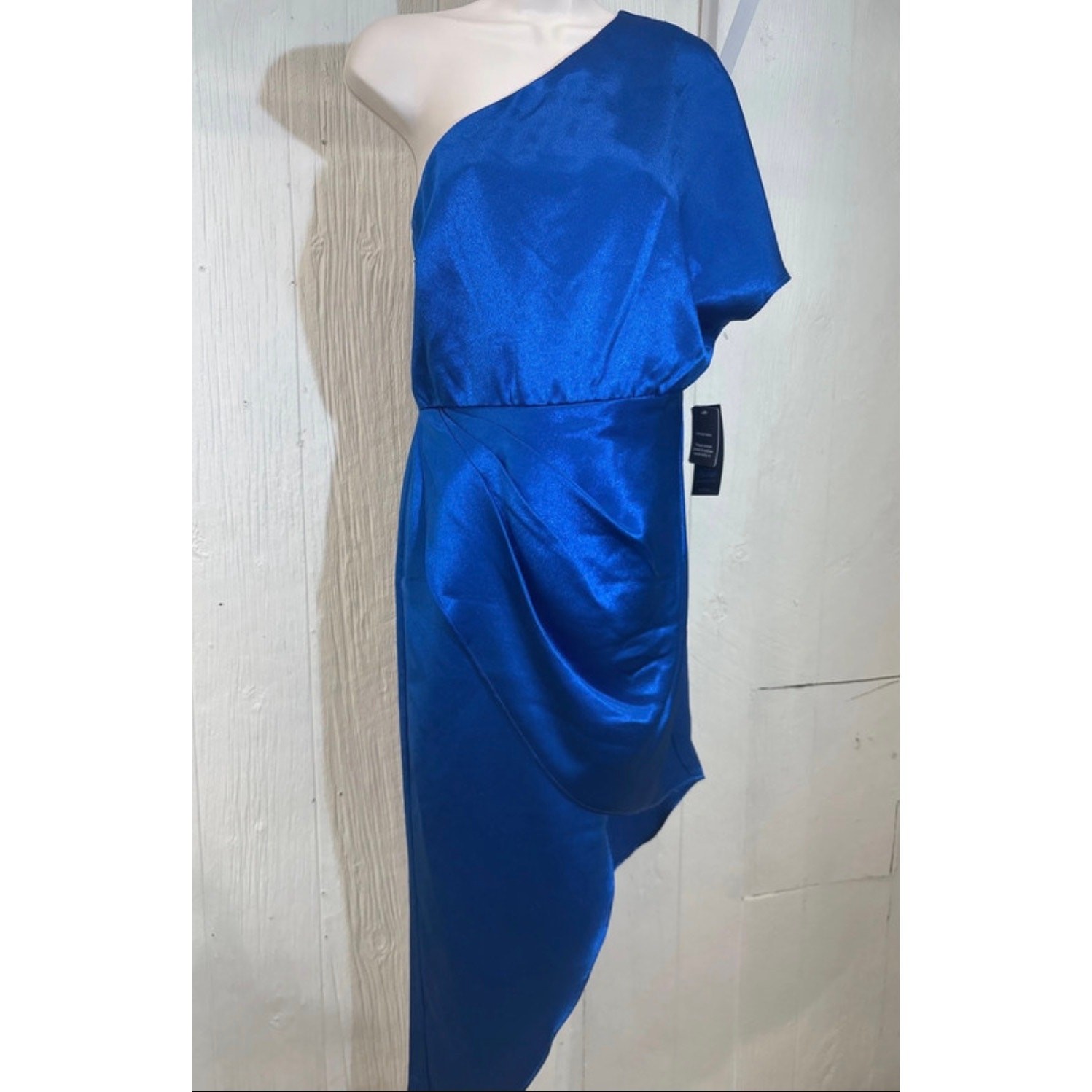 NEW Aidan Mattox Crepe One Shoulder Gown