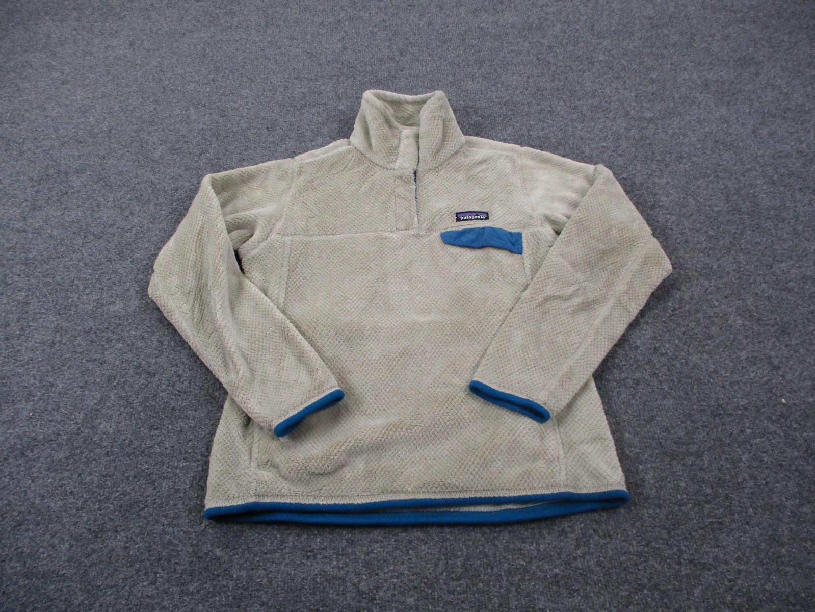 Patagonia Jacket Womens S Beige Snap T Sweater Outdoor Hiking Camping 25442