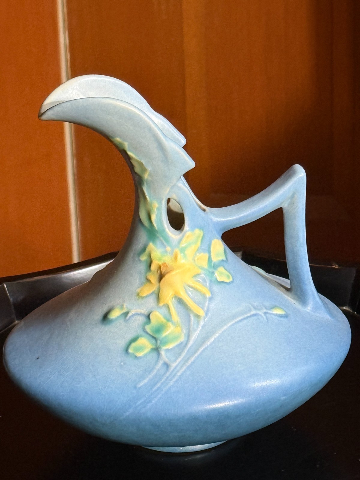Roseville Columbine ewer vase Roseville Columbine ewer vase