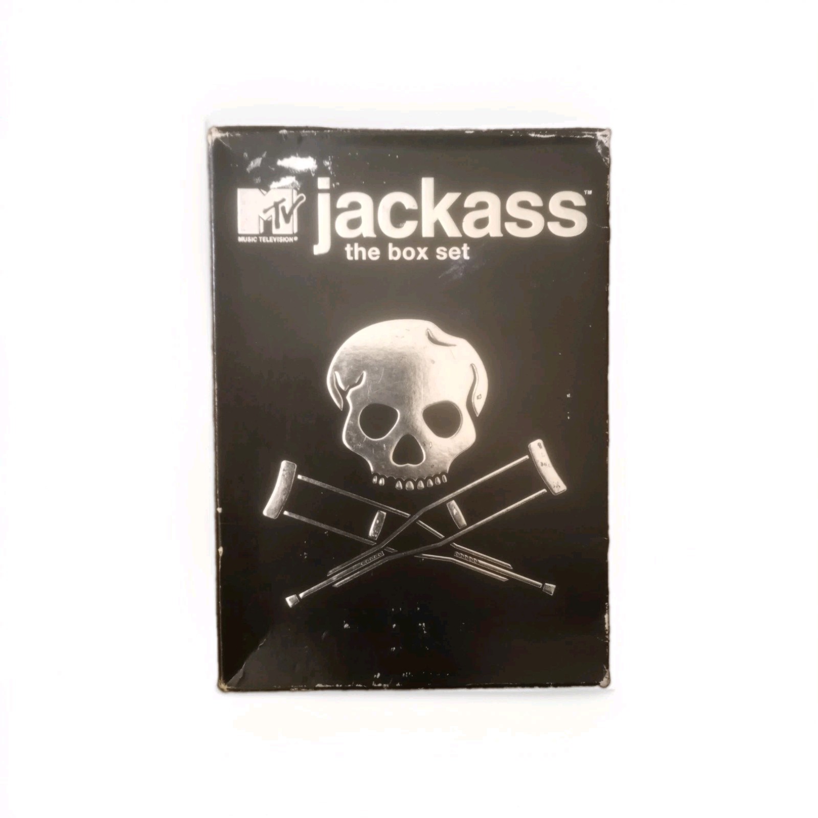 Jackass: The Box Set (DVD) 4-Disc Set w/ Booklet & Promo Disc, MTV, 2005 - USED Jackass: The Box Set (DVD) 4-Disc Set w/ Booklet & Promo Disc, MTV, 2005 - USED