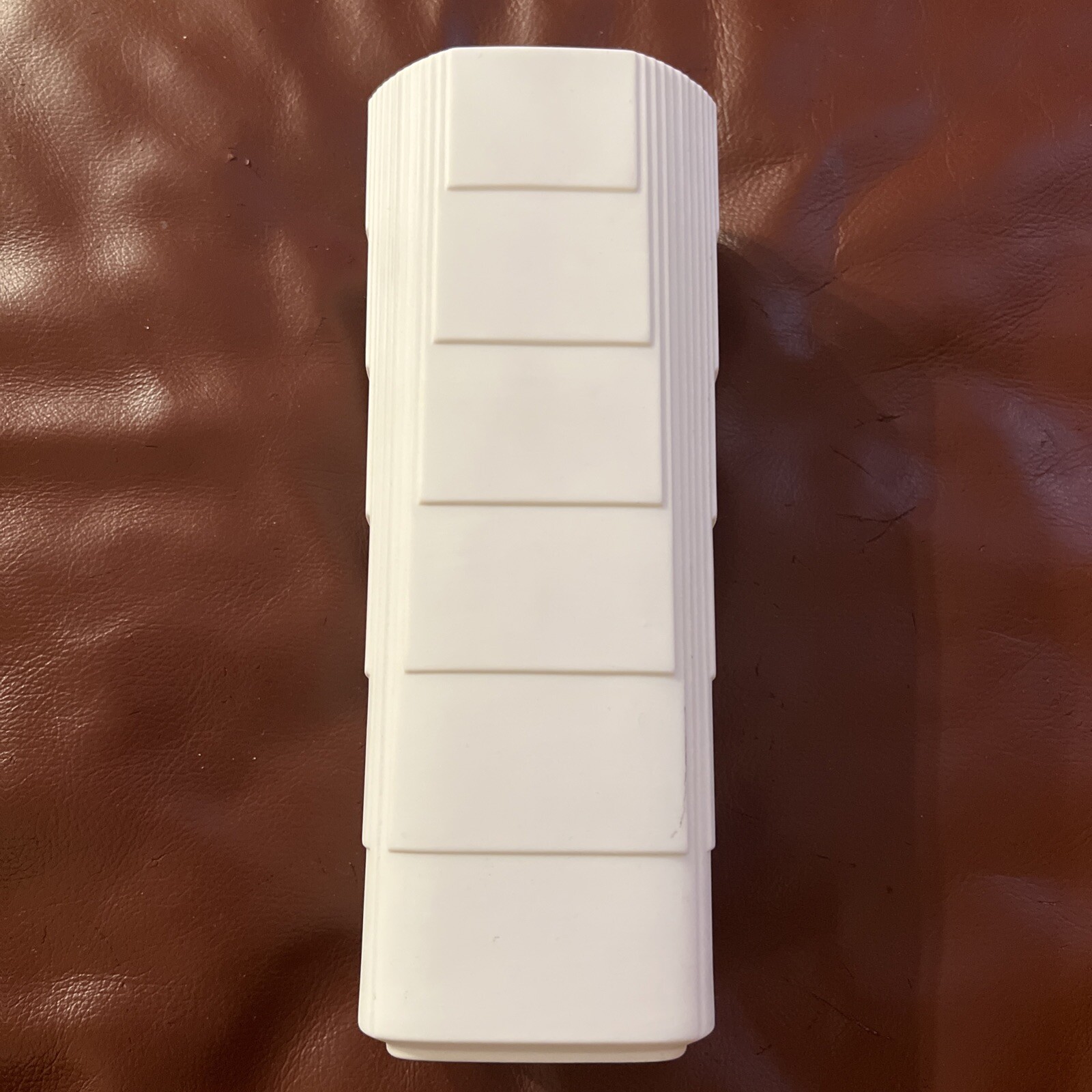 Christa Häusler-Goltz 1970s Rosenthal Studio Line Op Art Porcelain Vase 9.5” Christa Häusler-Goltz 1970s Rosenthal Studio Line Op Art Porcelain Vase 9.5”