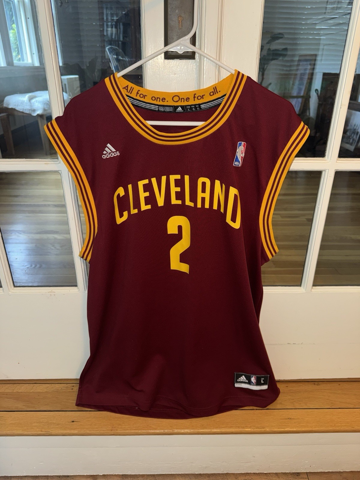 Adidas Cleveland Cavaliers Kyrie Irving Basketball Jersey Size L Adidas Cleveland Cavaliers Kyrie Irving Basketball Jersey Size L