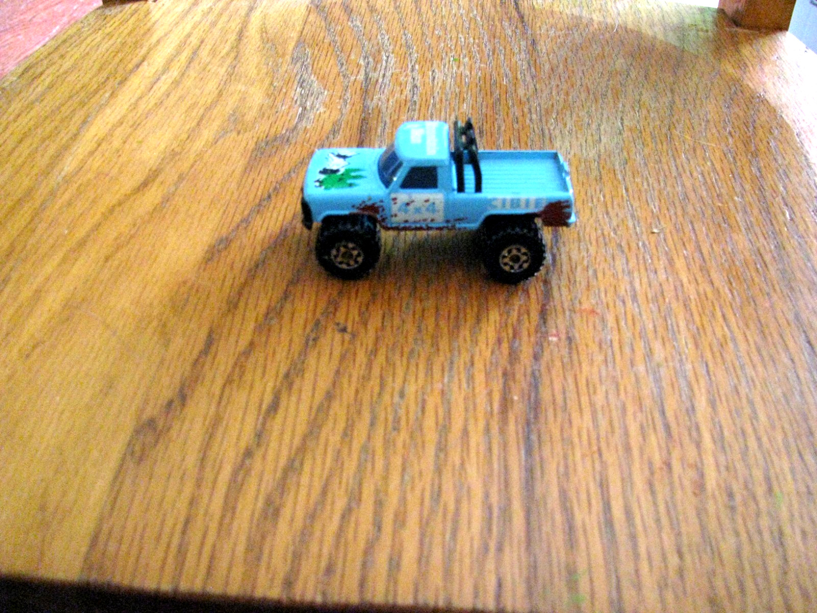 Vintage 1981 MatchBox Mountain Man Pick Up 4 x 4 Diecast Truck Vintage 1981 MatchBox Mountain Man Pick Up 4 x 4 Diecast Truck