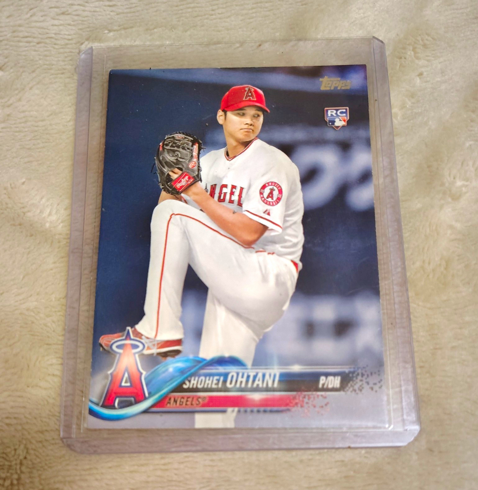 Topps Shohei Ohtani 2018 Topps Series 2 #700 Angels Rookie Base White Jersey Topps Shohei Ohtani 2018 Topps Series 2 #700 Angels Rookie Base White Jersey