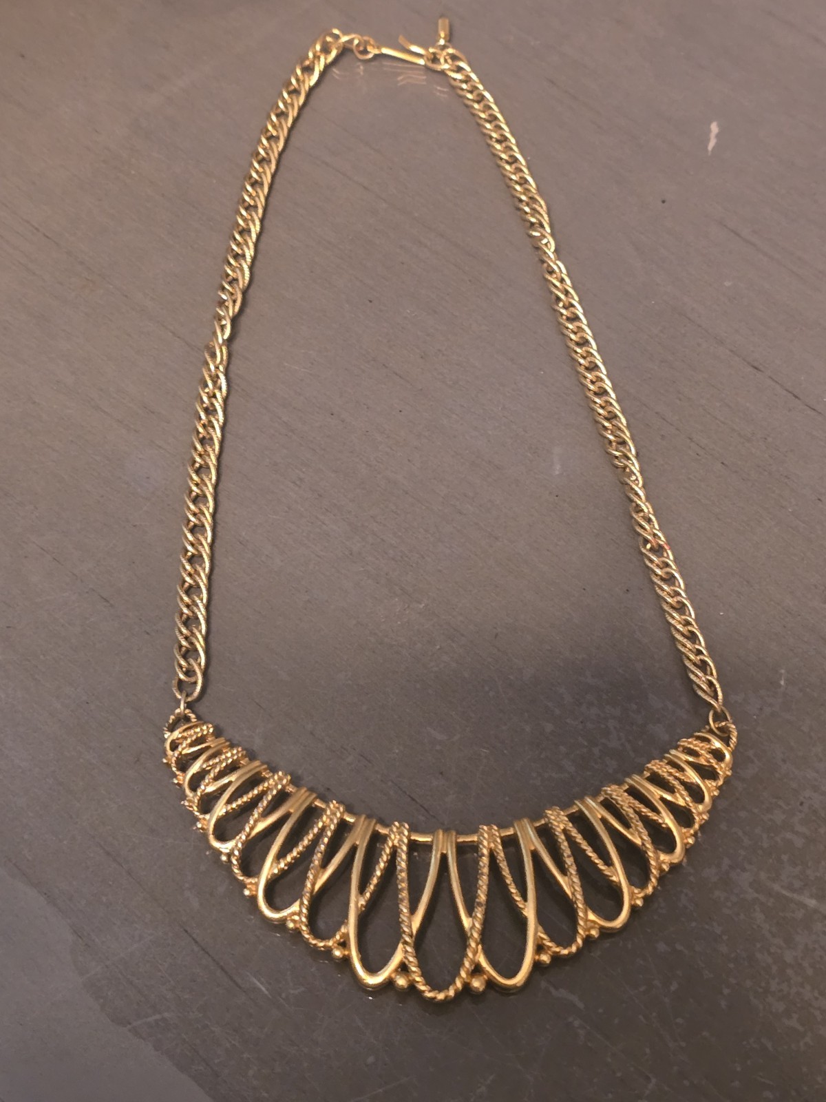Vintage Statement Necklace Gold Artistic J5 Vintage Statement Necklace Gold Artistic J5