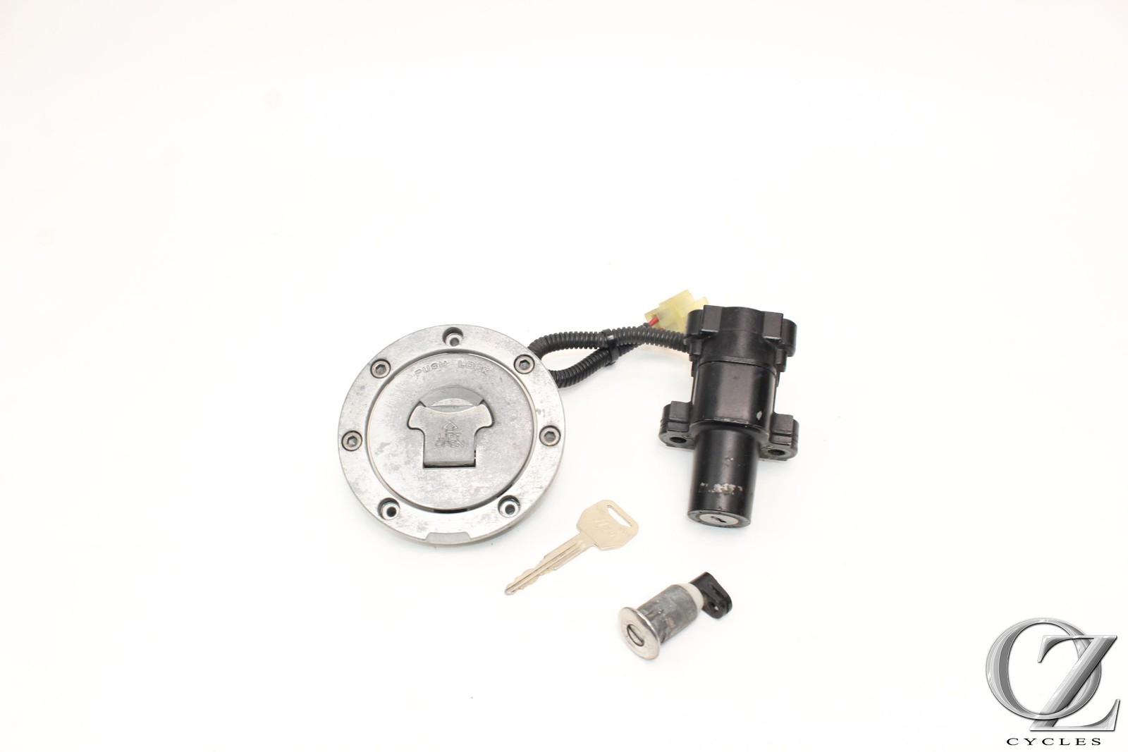 03-04 Honda CBR 600RR CBR600RR Ignition Lock Gas Cap Seat Set with Key