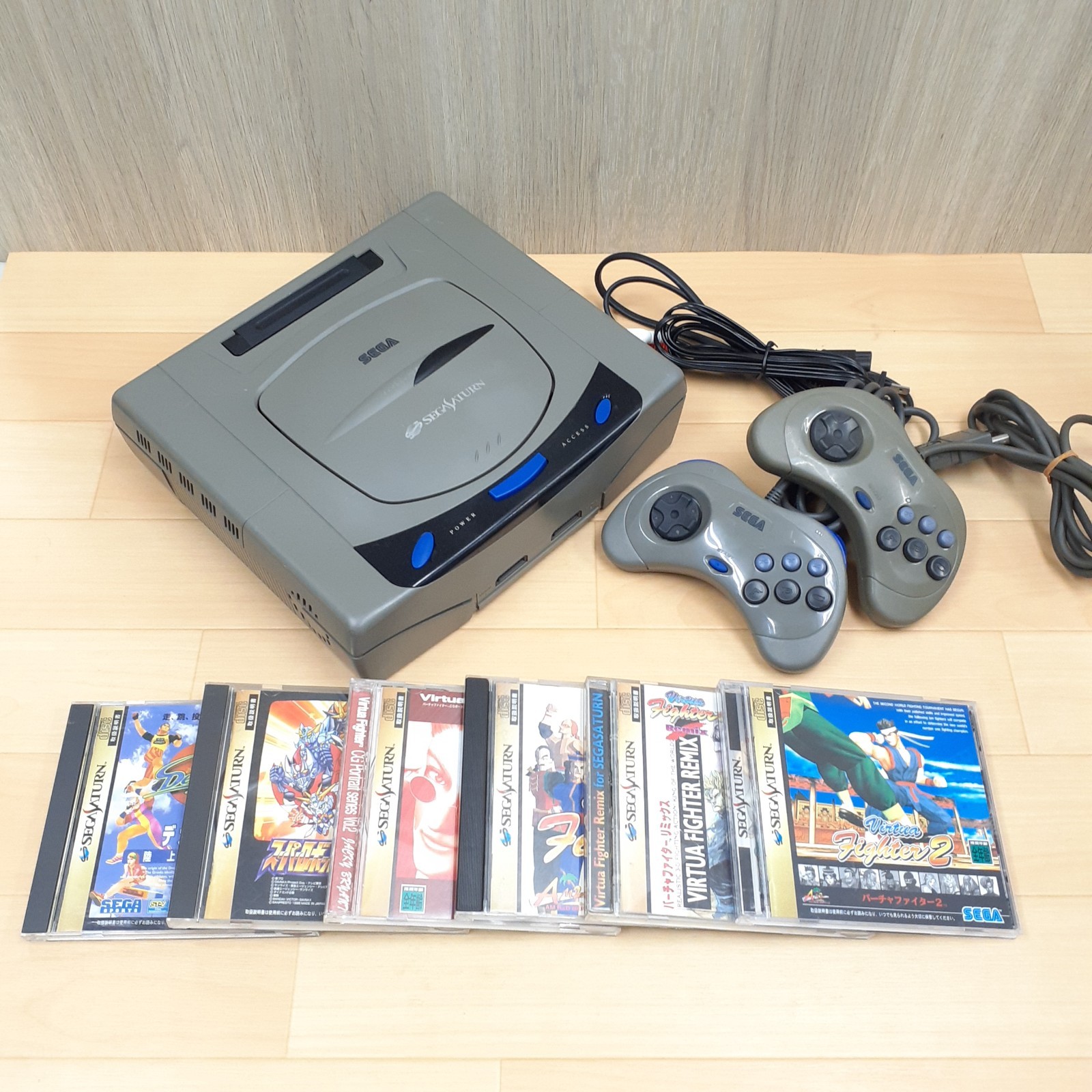 Sega Saturn Console Japan Gray Bundle with 2 Controllers & 6 Games Tested NTSC-J