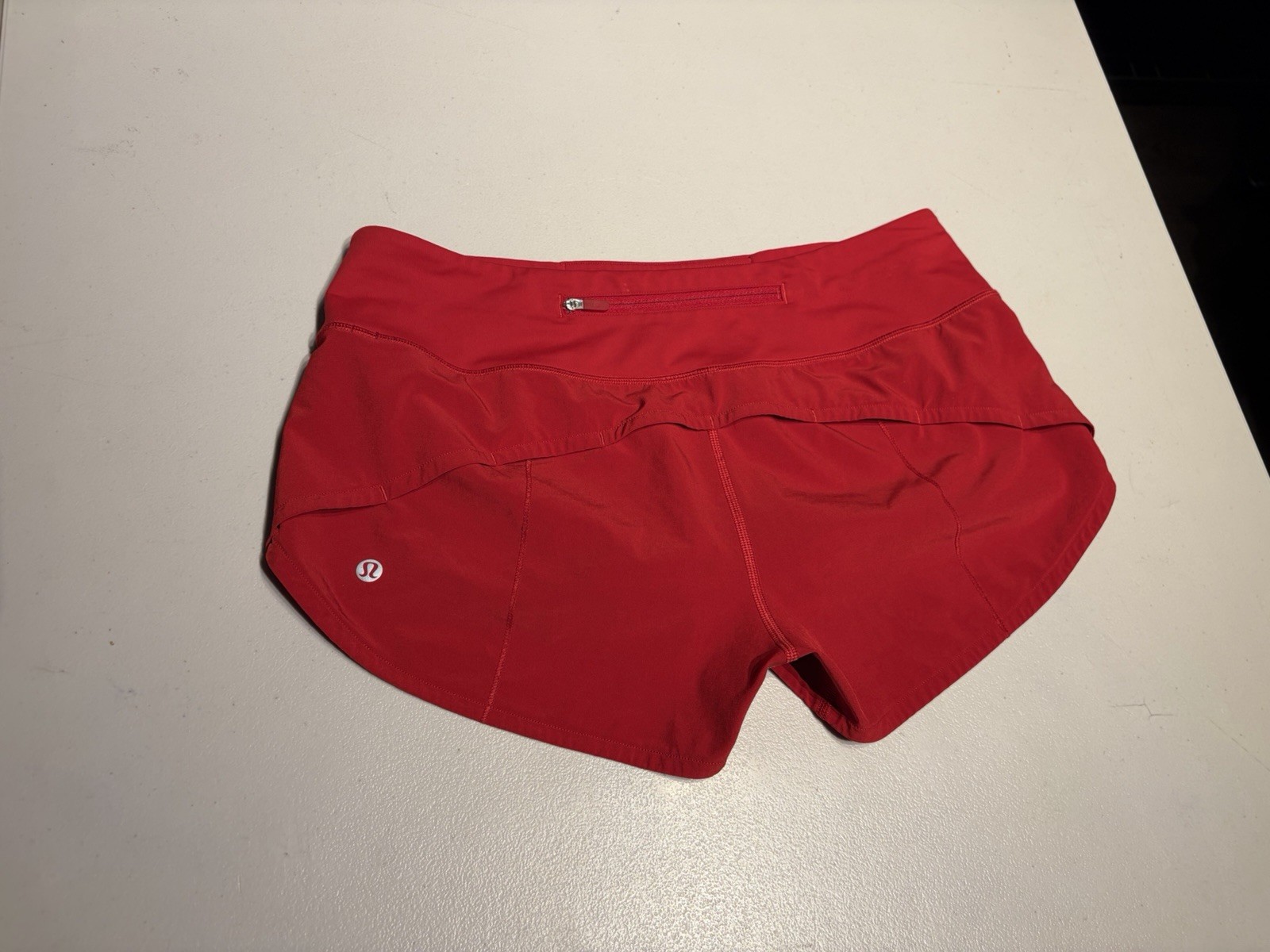 Lululemon Shorts Women’s 6 Dark Red Run Speed Up Yoga Gym Sports 2.5” Inseam Lululemon Shorts Women’s 6 Dark Red Run Speed Up Yoga Gym Sports 2.5” Inseam