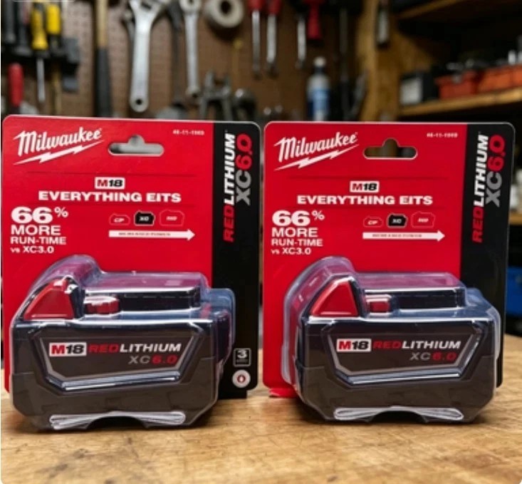 2 PCS 18V Milwaukee 48-11-1860 6.0 AH Batteries M18 XC18 48-11-1860 New In Pack 2 PCS 18V Milwaukee 48-11-1860 6.0 AH Batteries M18 XC18 48-11-1860 New In Pack