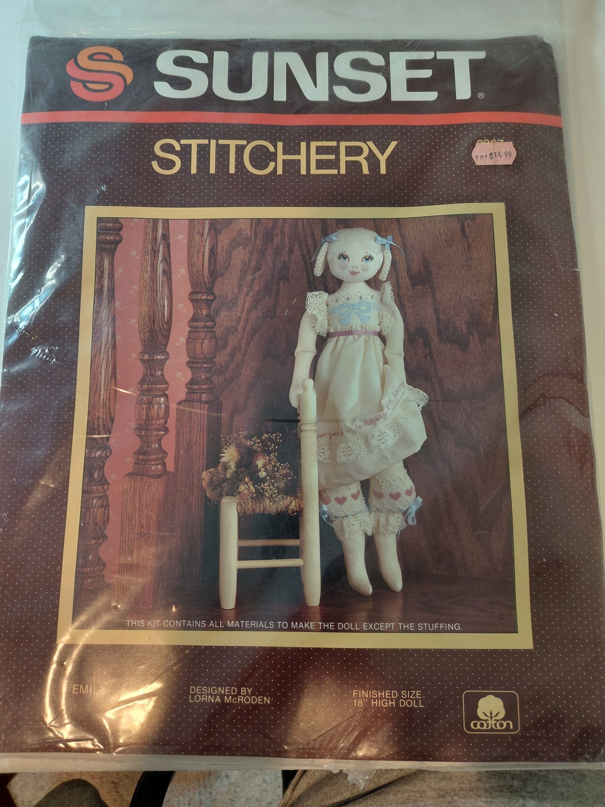 Vintage Sunset Stitchery Emily 18\