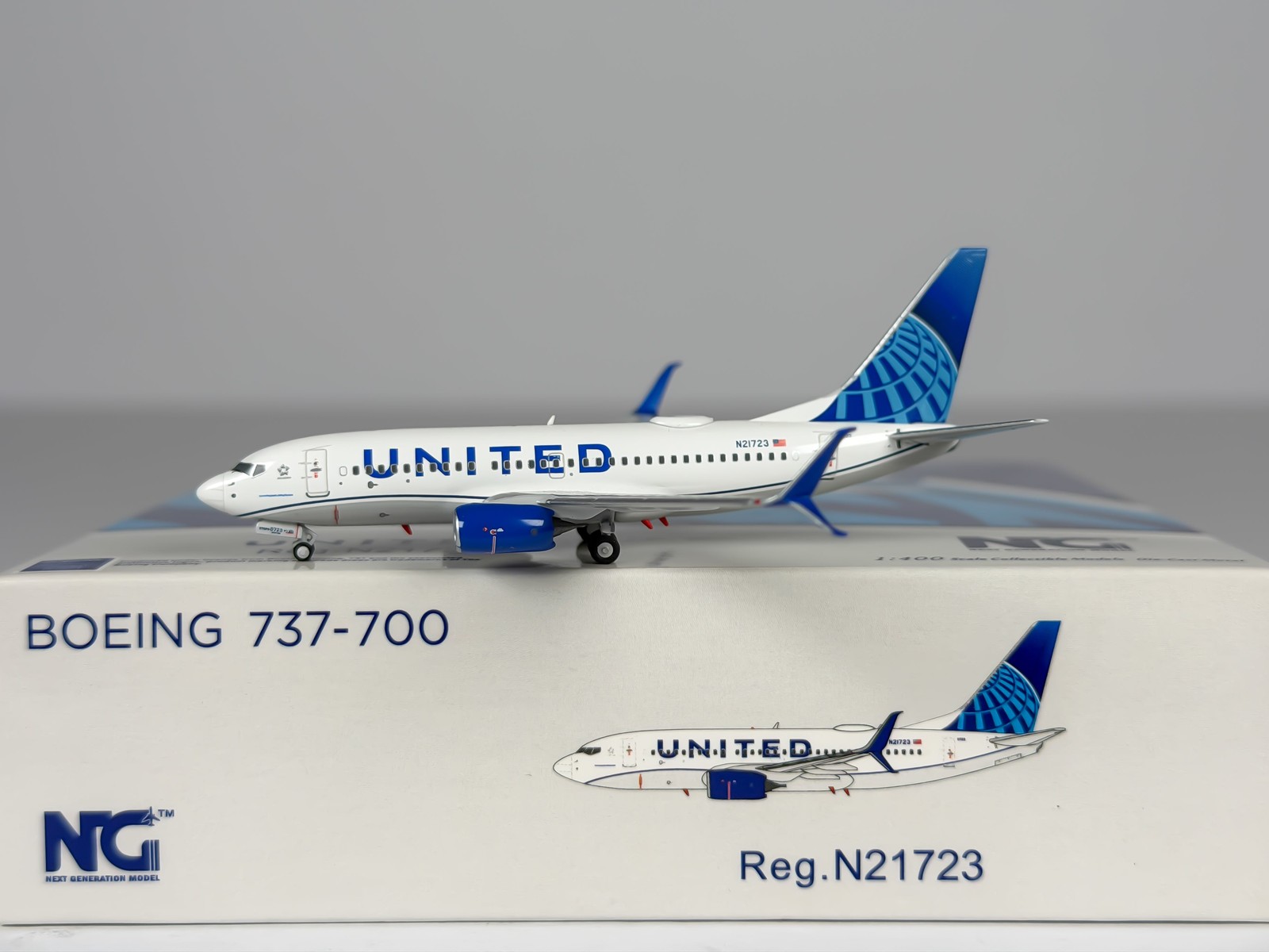 NG Models 1:400 United Airlines Boeing 737-700 N21723 Evo Blue NG Models 1:400 United Airlines Boeing 737-700 N21723 Evo Blue