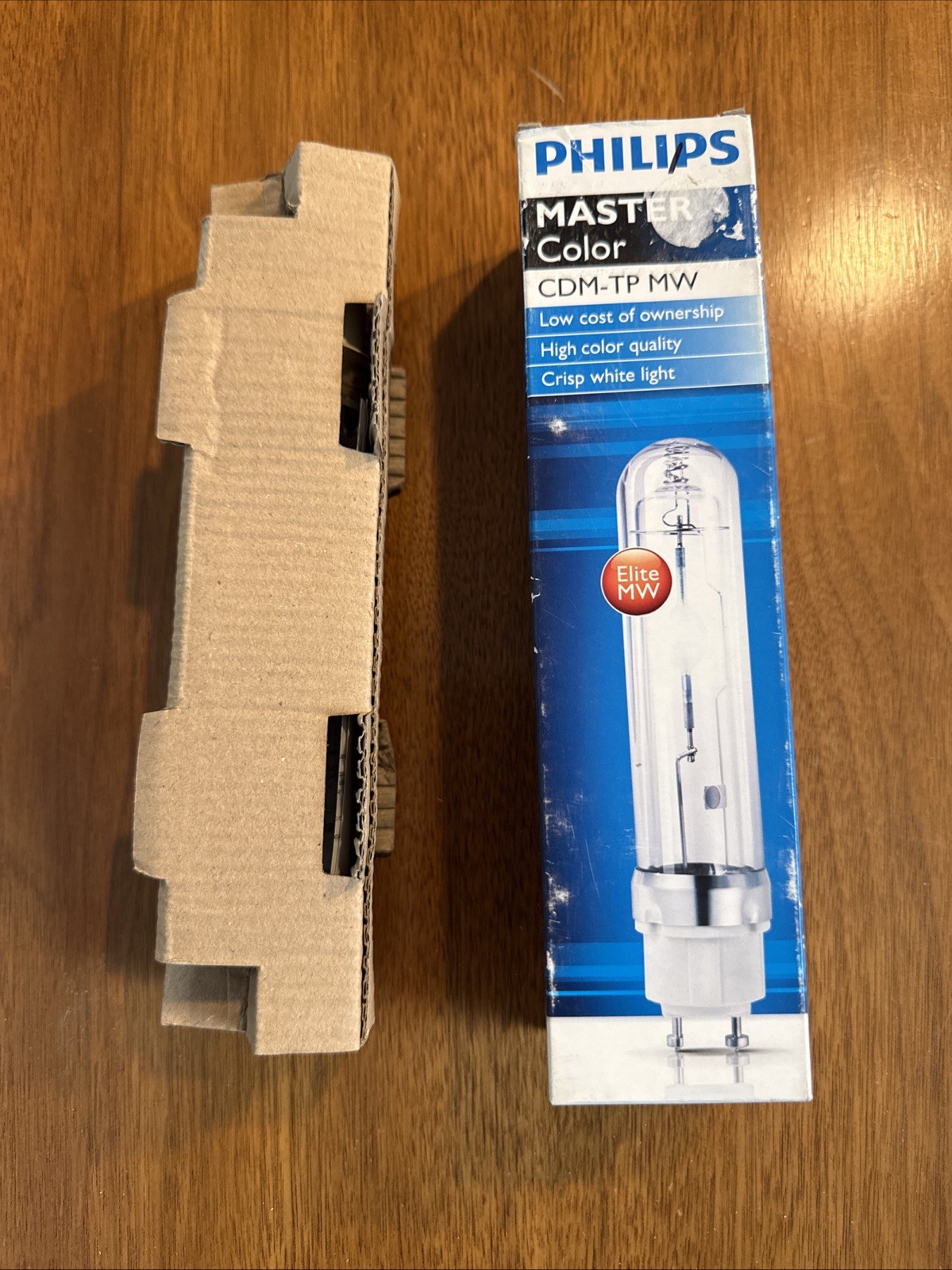 PHILIPS 23809-7 Master Color CDM T12 Elite MW 315W/942/U/O Untested New/old St PHILIPS 23809-7 Master Color CDM T12 Elite MW 315W/942/U/O Untested New/old St